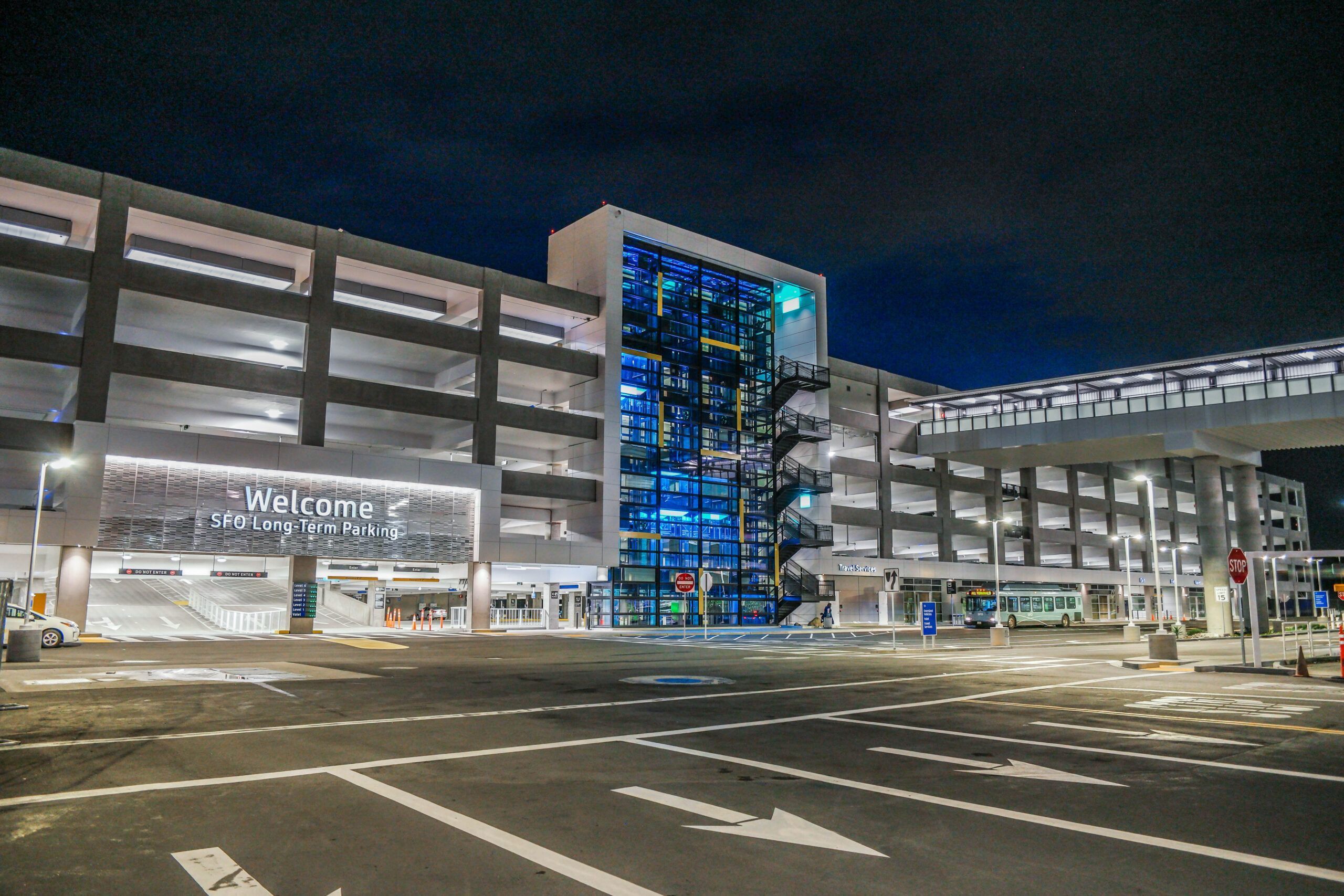 2560x1707 San Francisco International Airport