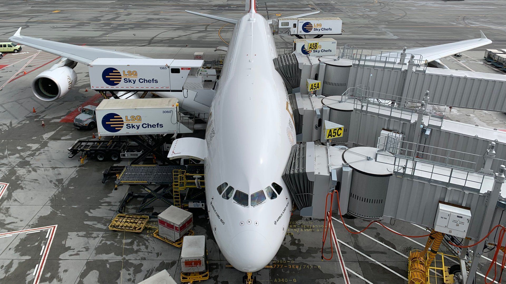 1920x1080 International Terminal Boarding Area A