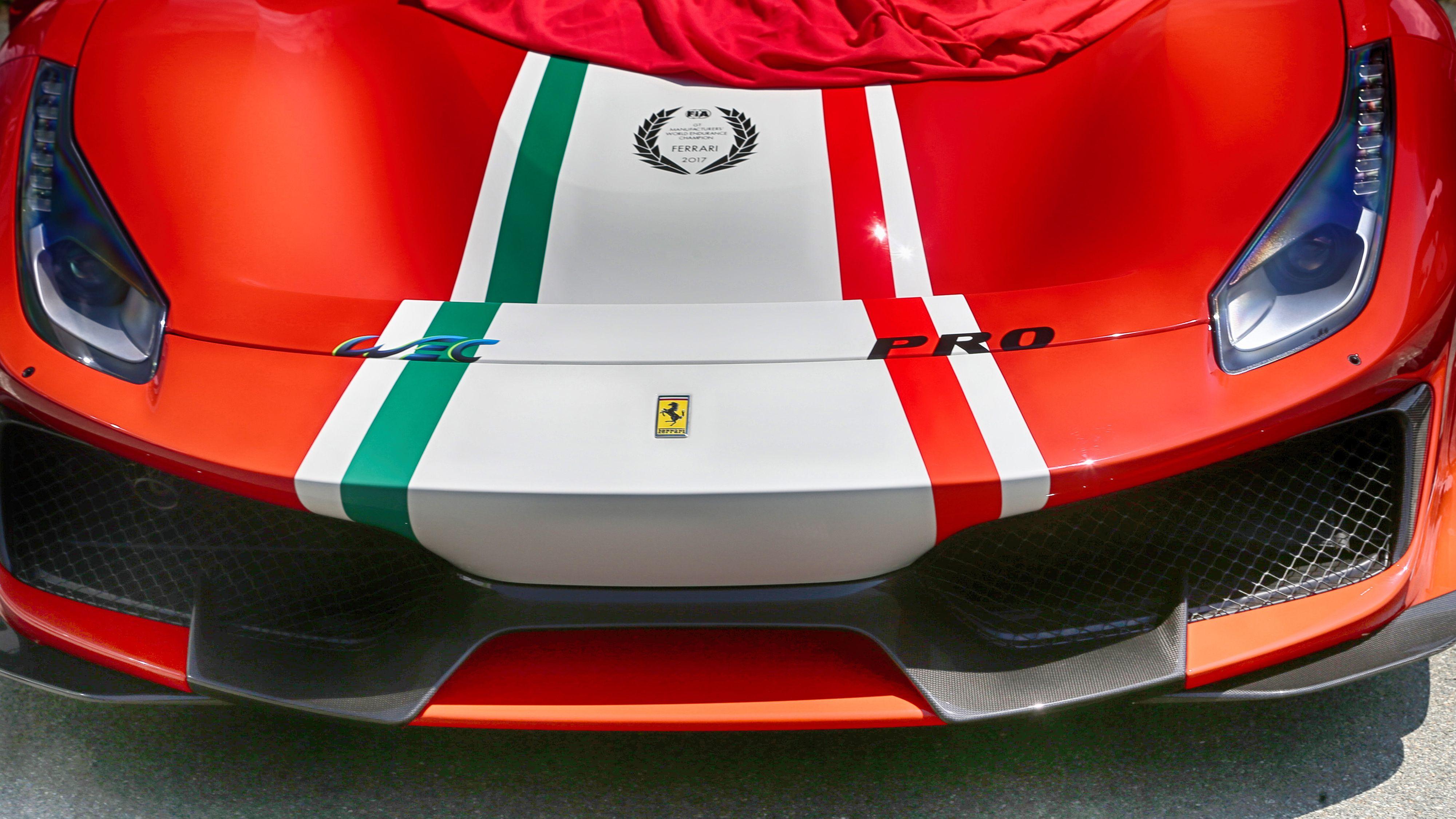 Ferrari 488 зелёная