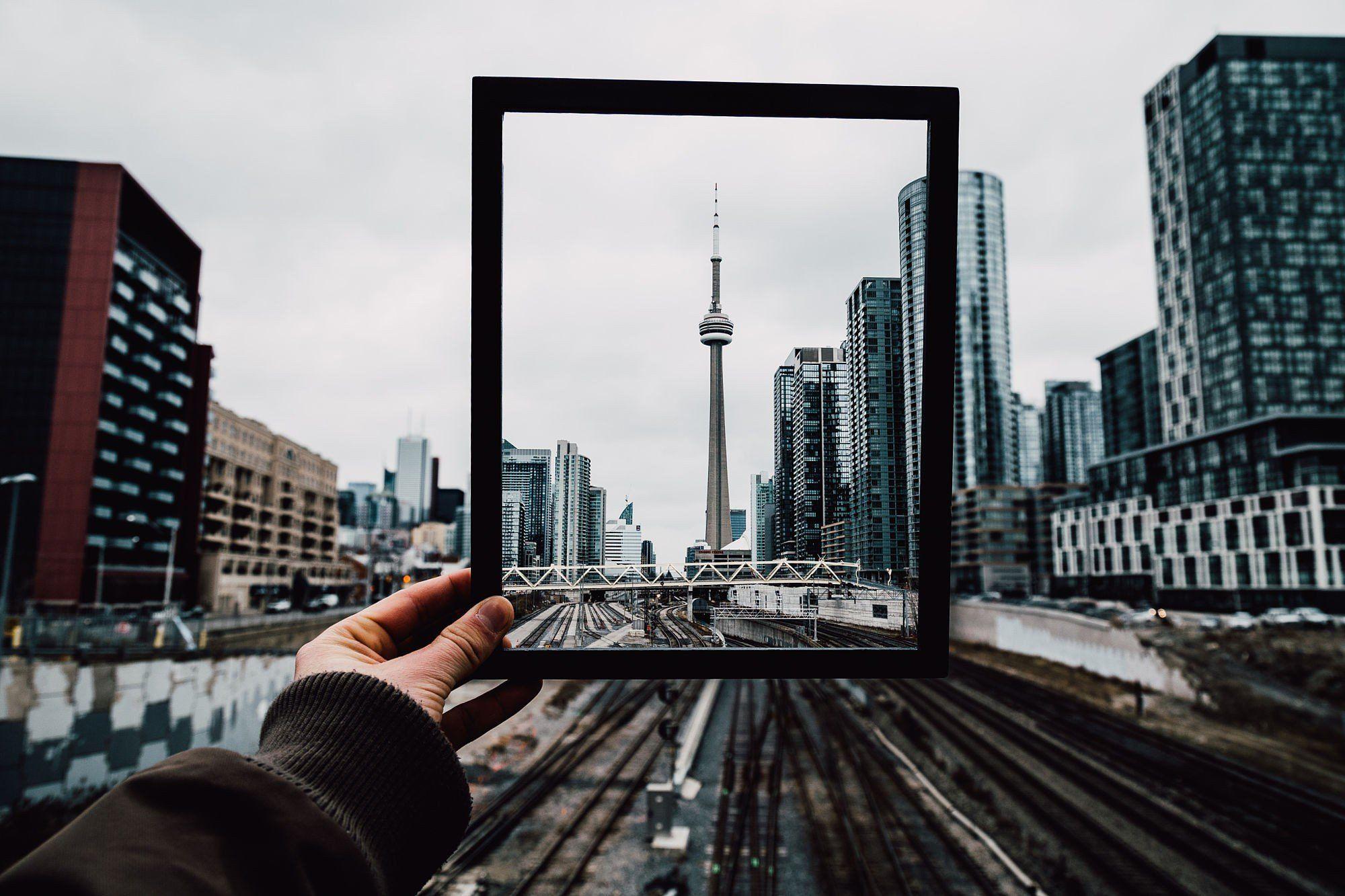 2000x1333 picture frames ontario railway building cn tower