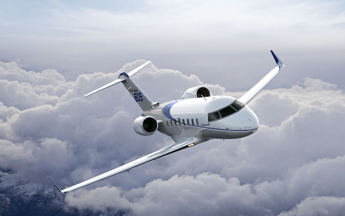 1200x750 Hire a Bombardier Challenger 650