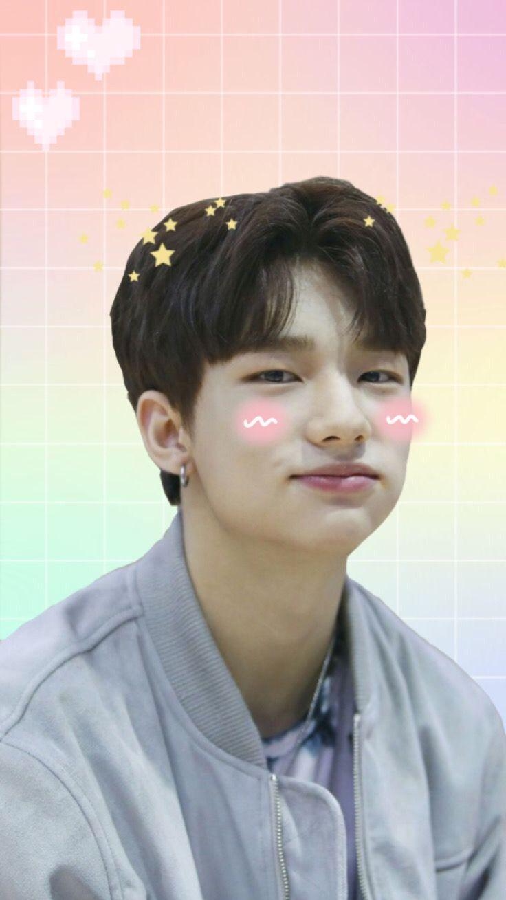 736x1309 Stray Kids Hyunjin wallpaper