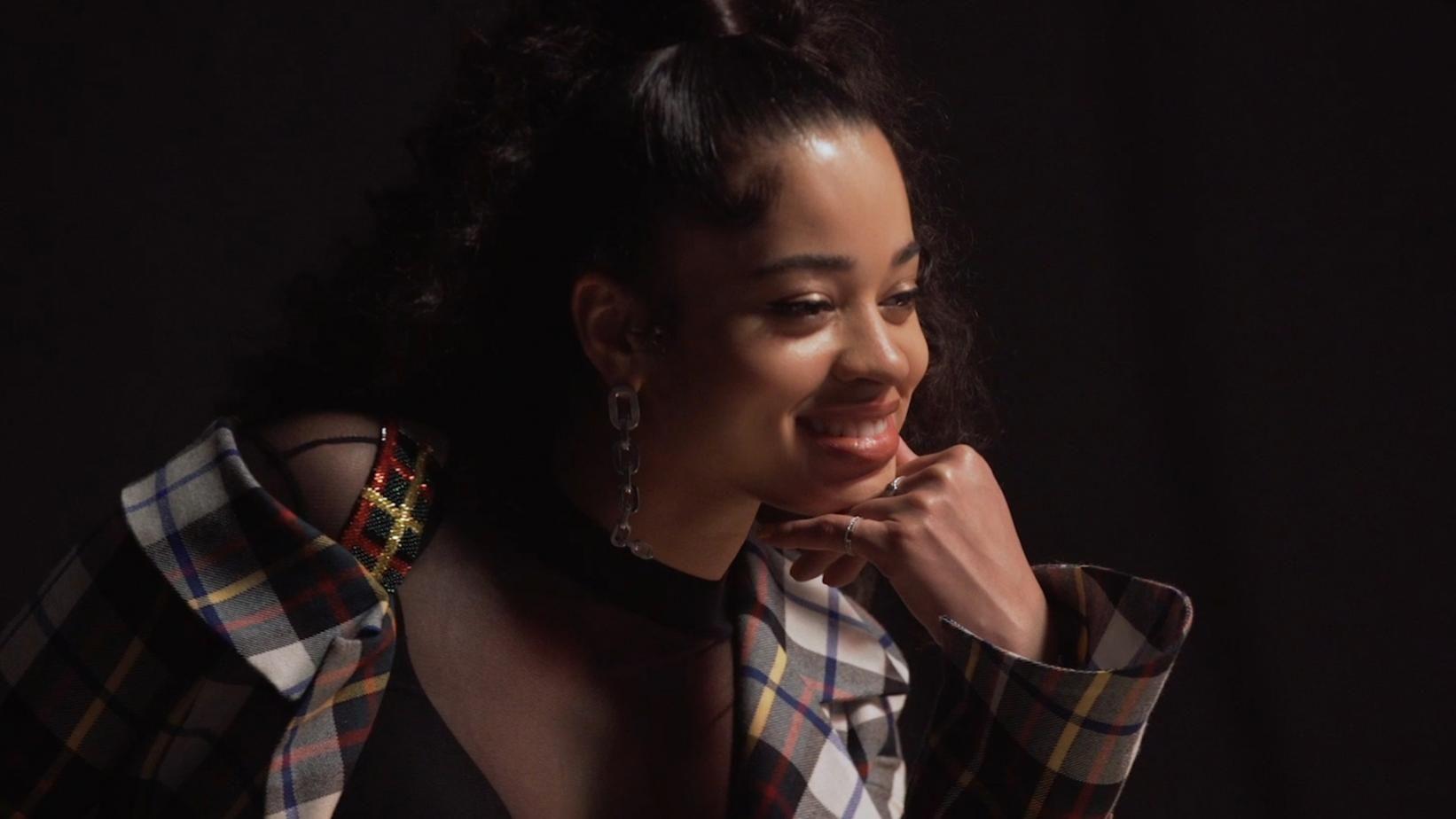 Ella Mai Wallpapers - Top Free Ella Mai Backgrounds - WallpaperAccess