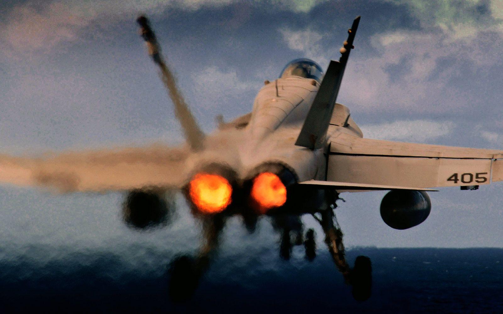 1600x1000 Jet Plane Wallpaper