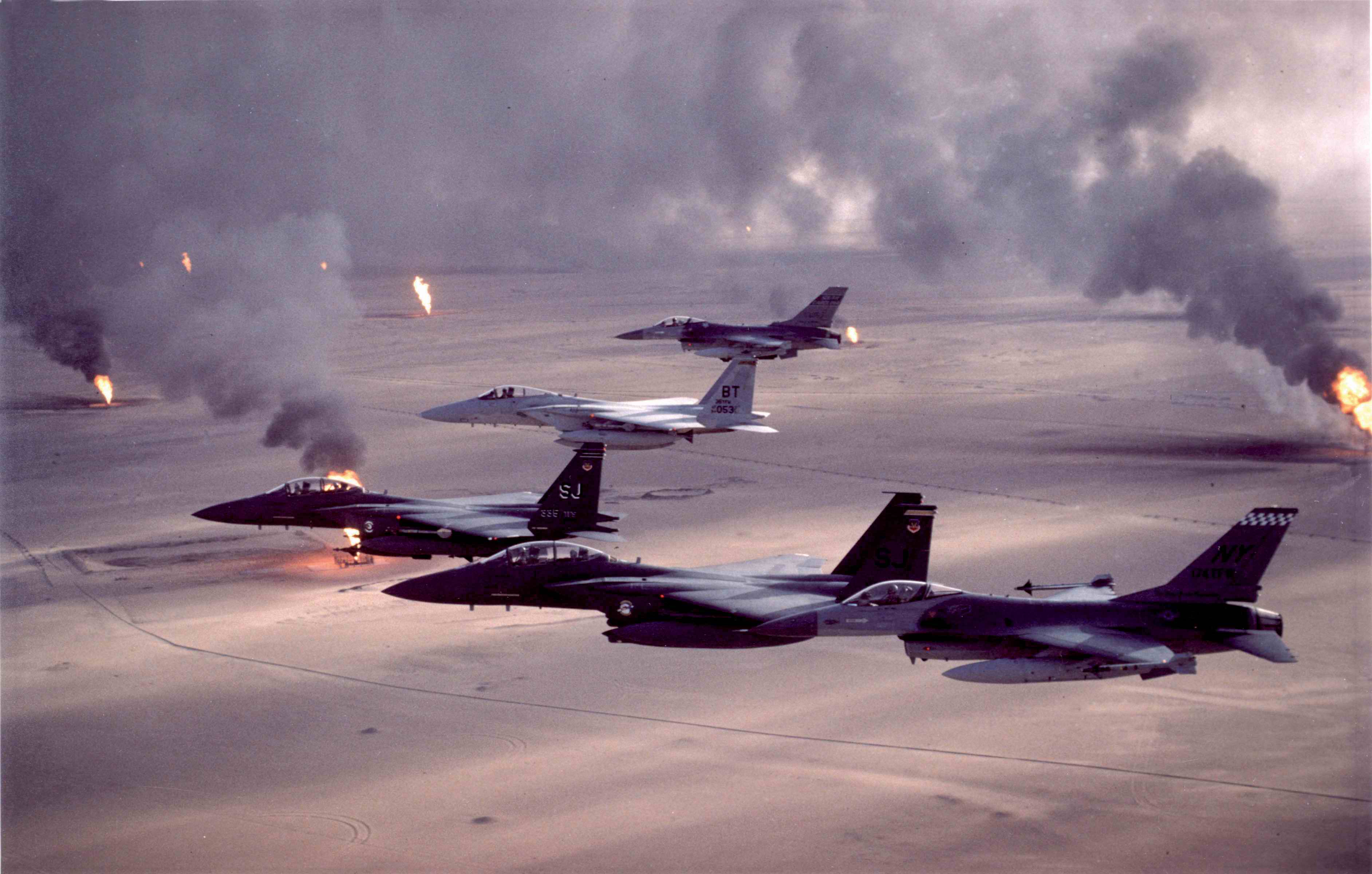 3768x2400 Jet Aircraft Wallpaper
