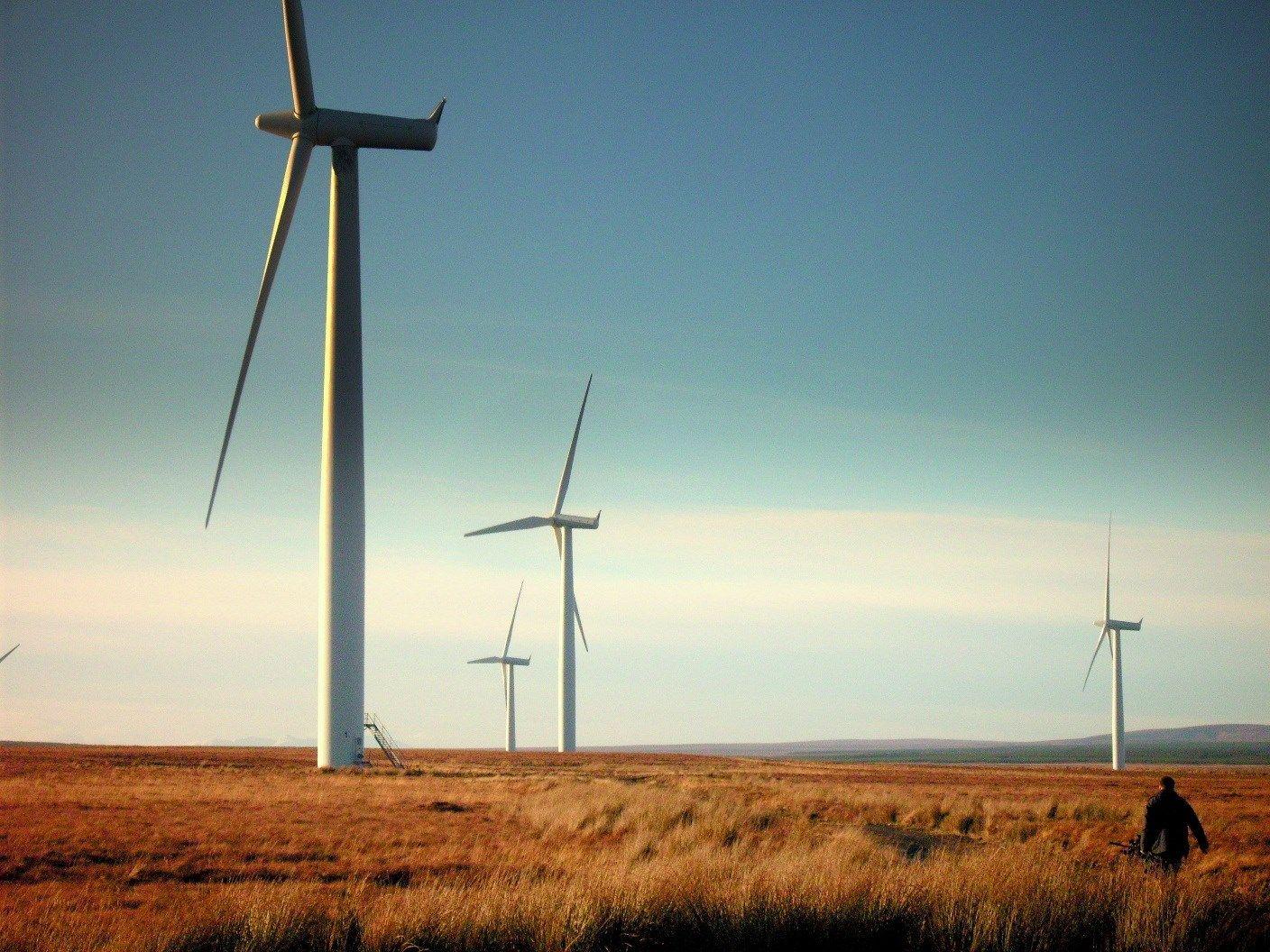 1408x1056 free computer wallpaper for wind turbine. Man made