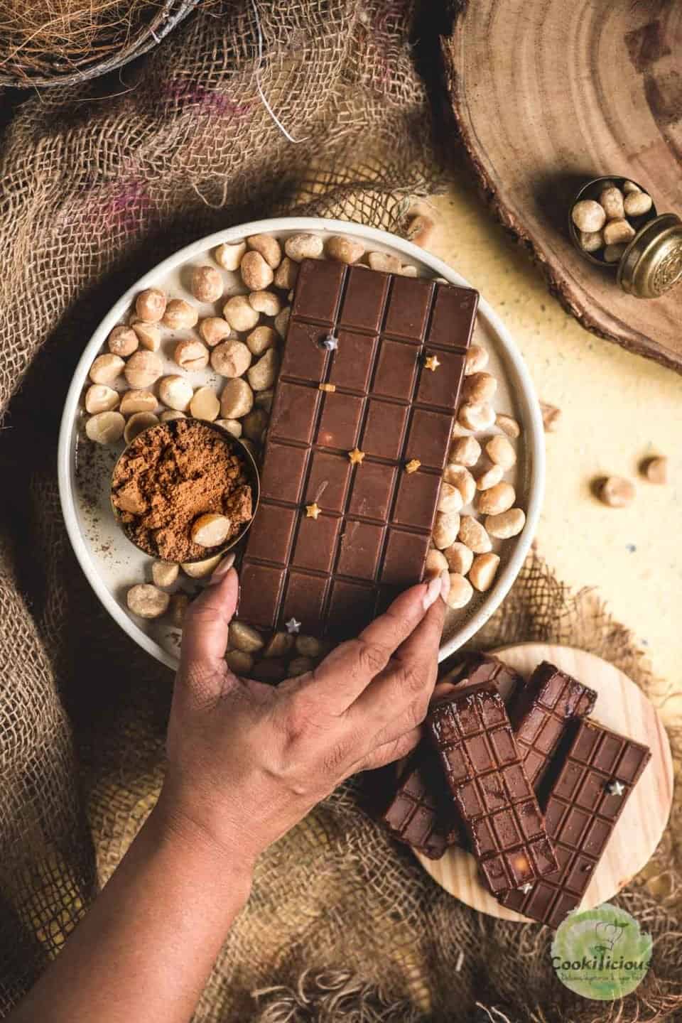 960x1440 Vegan Chocolate Macadamia Bars