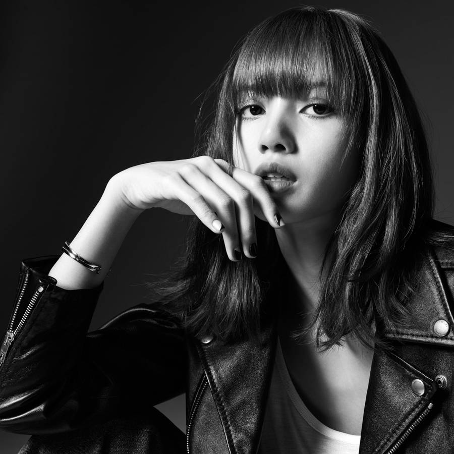 900x900 Download free Lalisa Manoban Black