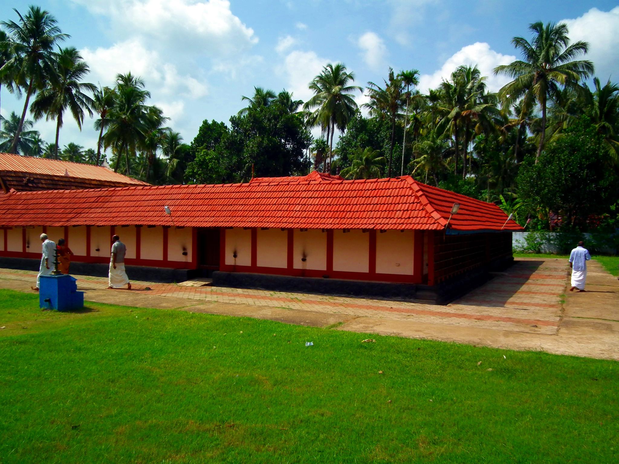 2048x1536 Temple in