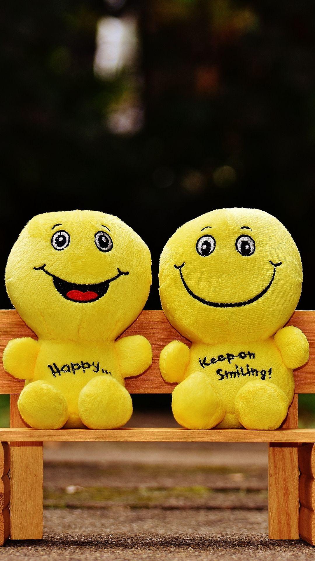 1080x1920 Download wallpaper 1080x1920 smiles, happy, cheerful, smile