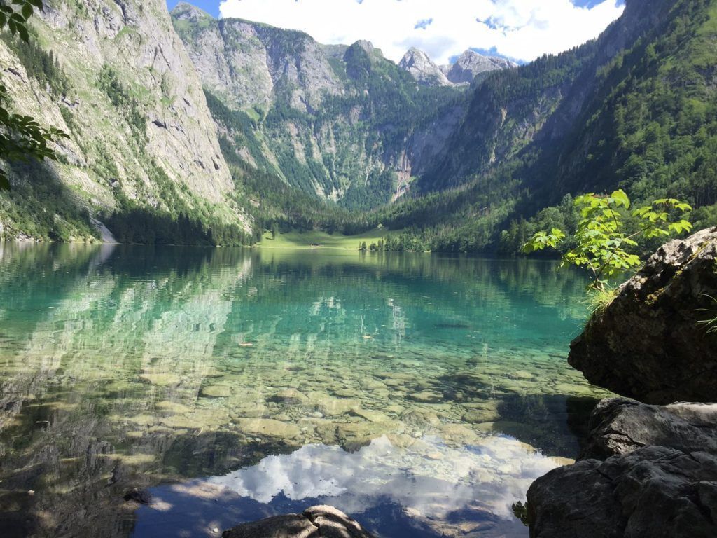 1024x768 SWIM IN A TURQUOISE FRESH WATER LAKE