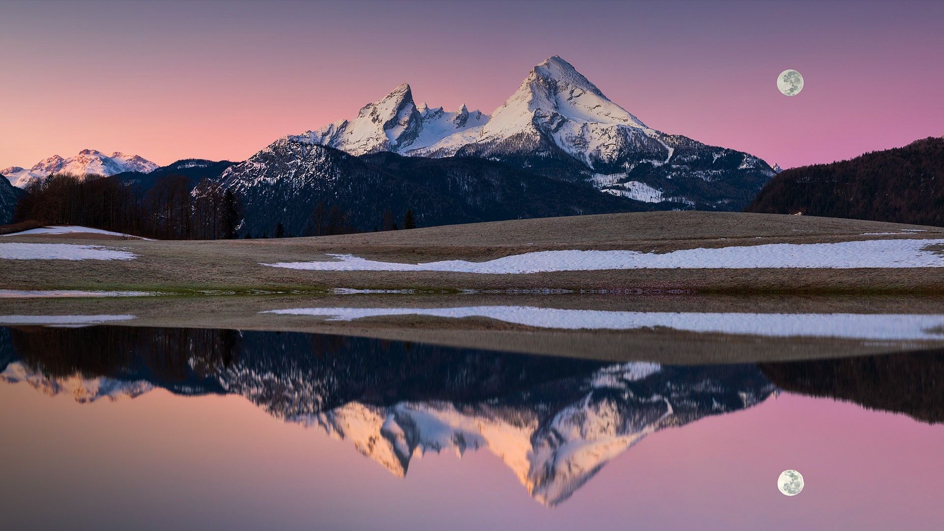 1920x1080 Watzmann in Alps with full Moon
