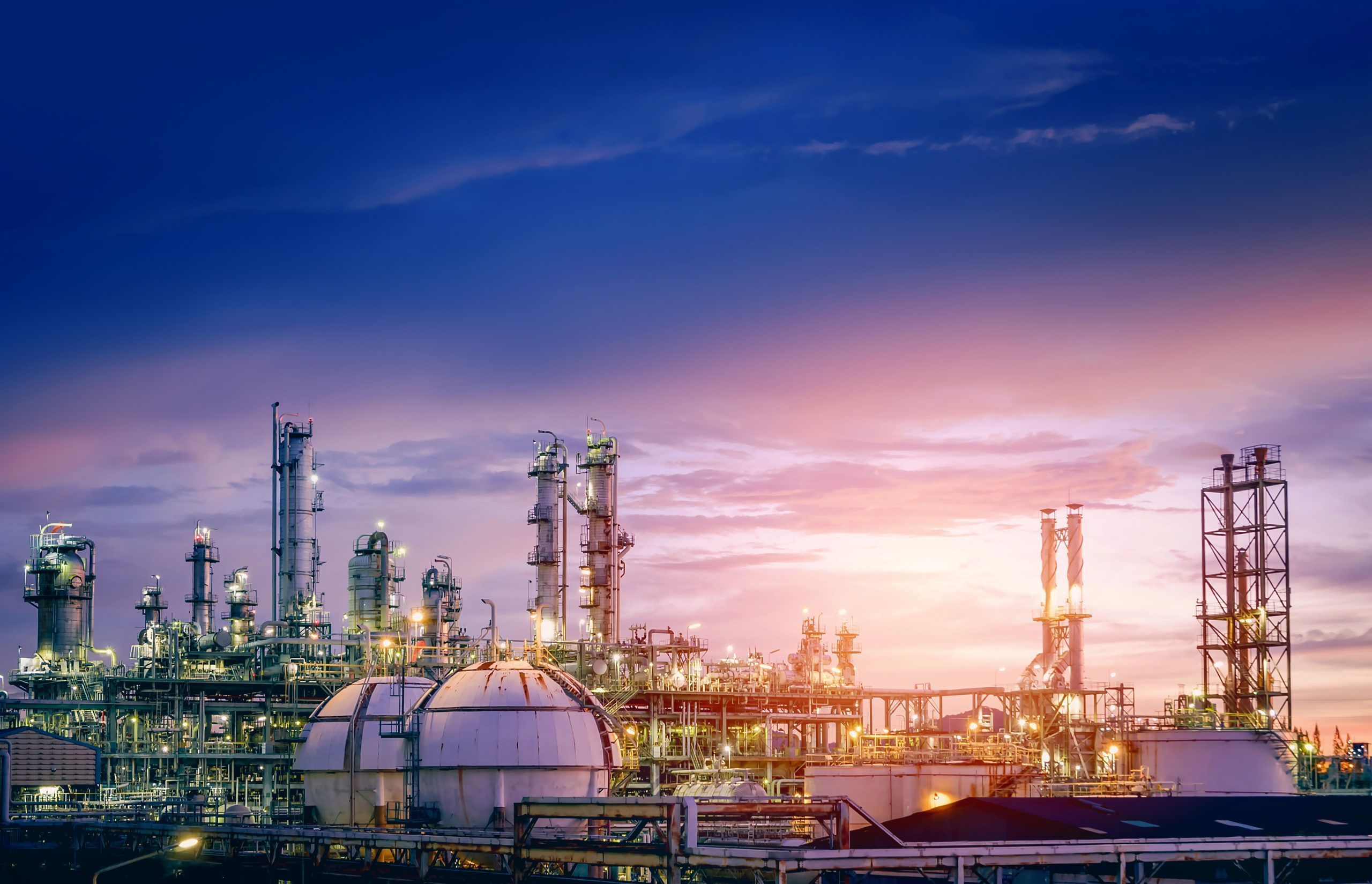2560x1649 Oil and gas refinery plant or petrochemical industry on sky sunset background, Factory with evening, Manufacturing of petrochemical industrial