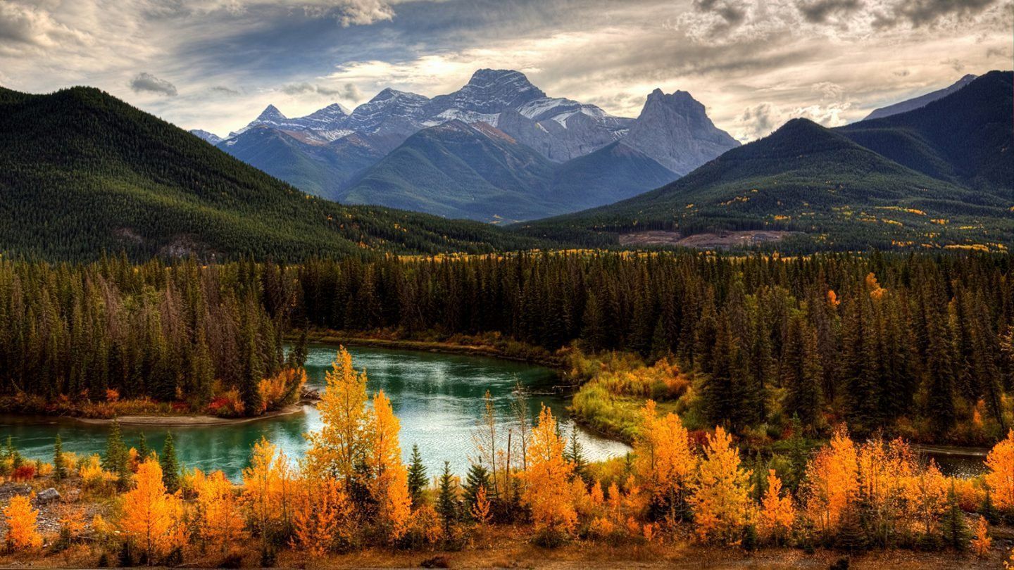 1440x810 amazing photo of autumn in Canada