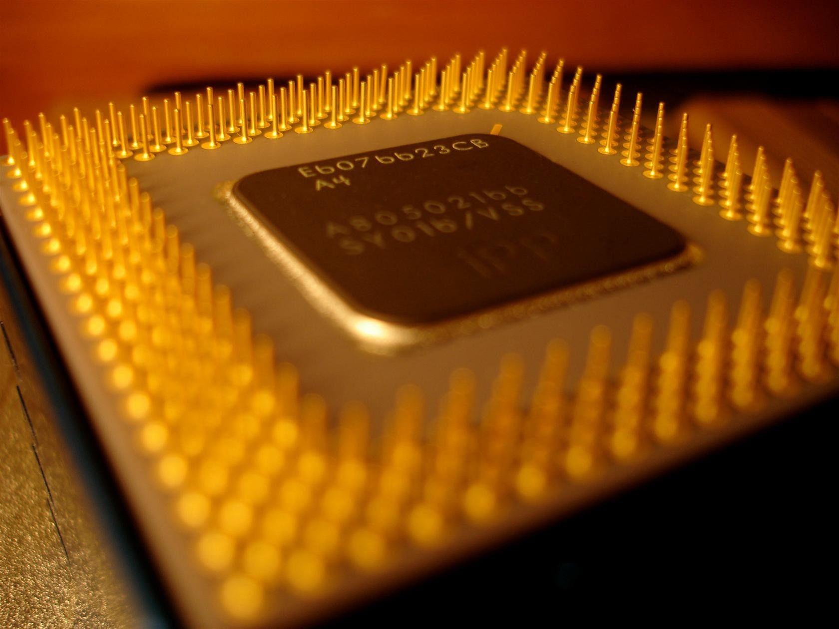 1680x1260 Modern computer chip wallpaper and image