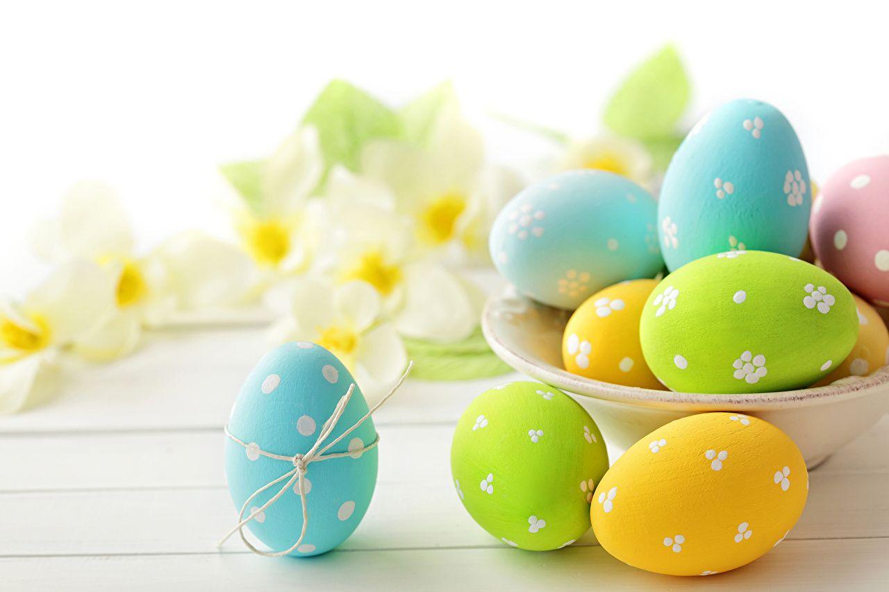 Free Vector  Happy easter day wallpaper