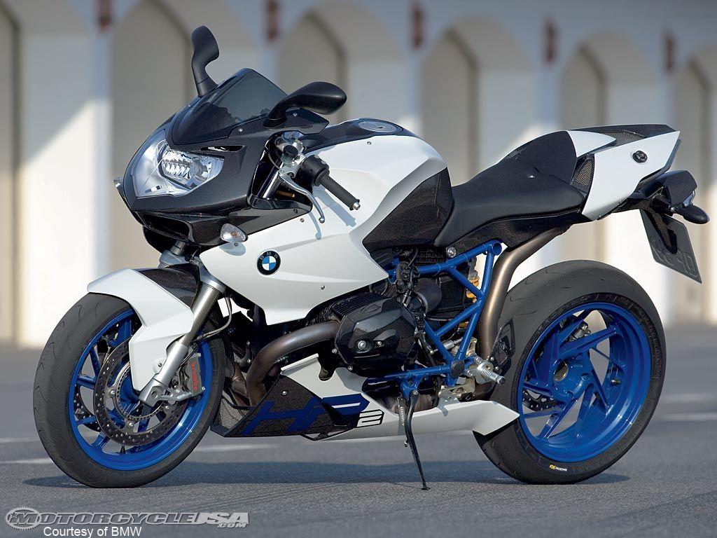 1024x768 CAR LACKH: BMW Bikes Wallpaper