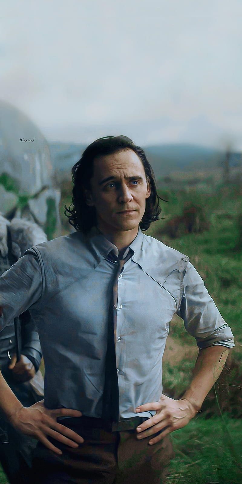 800x1600 Loki Wallpaper