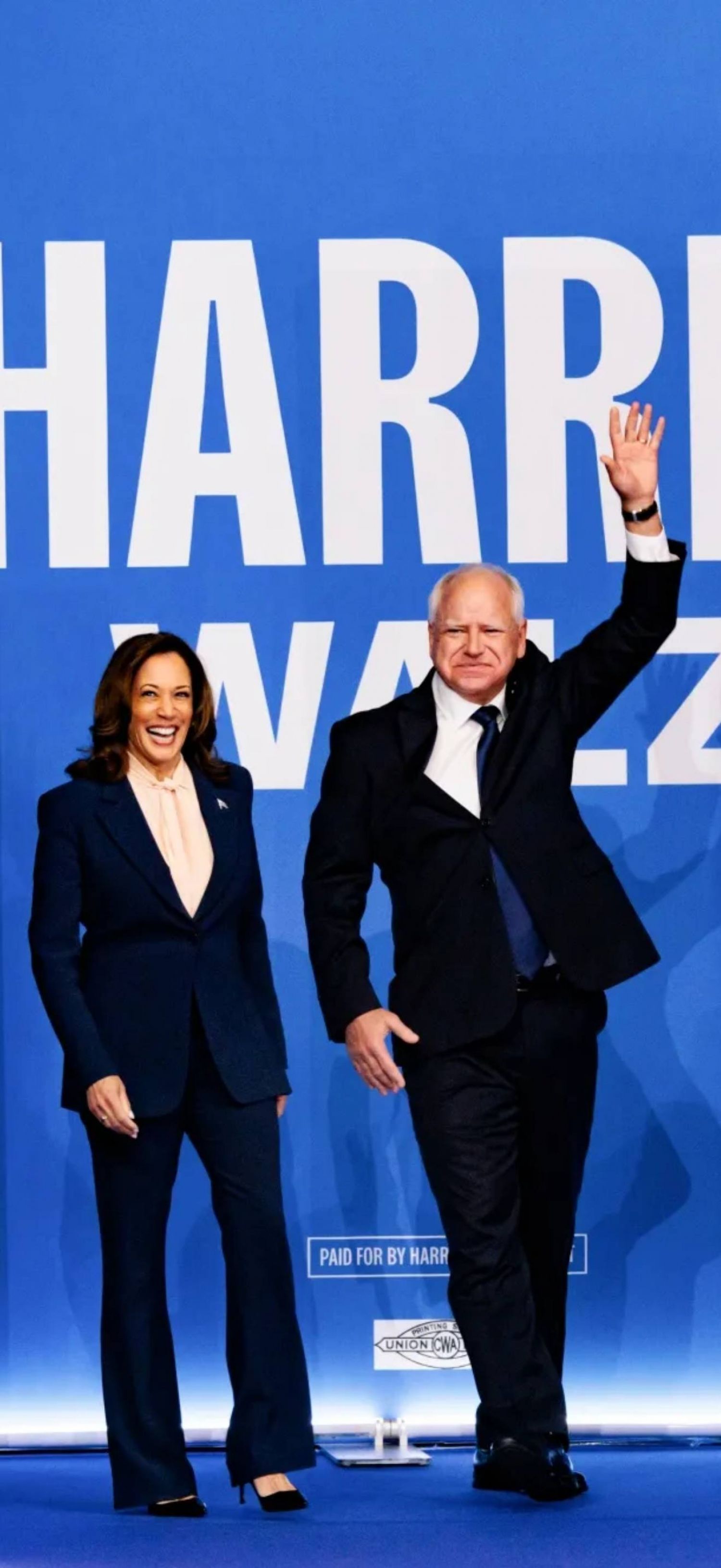 1500x3259 Kamala Harris Walz Campaign