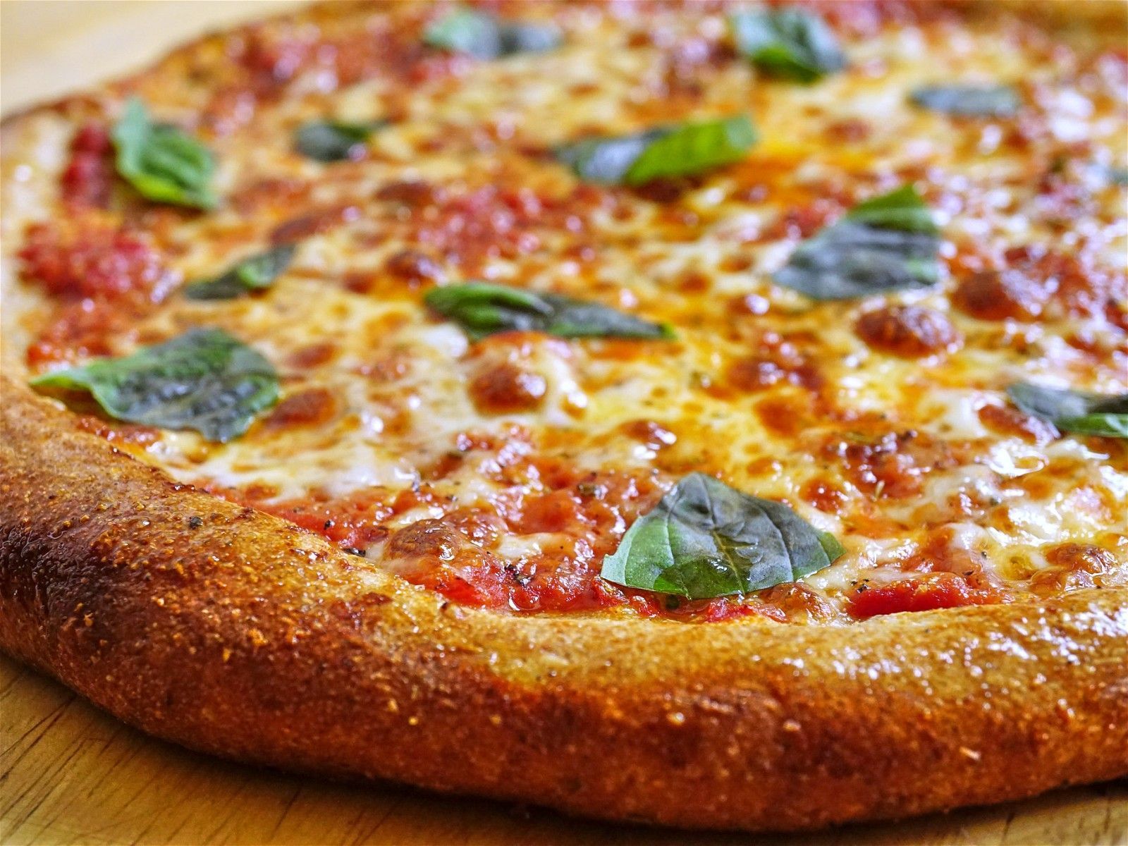1600x1200 Joey's Margherita Pizza