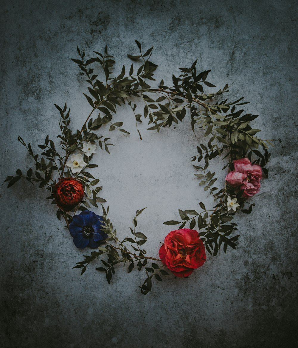 1000x1166 Assorted flower wreath photo