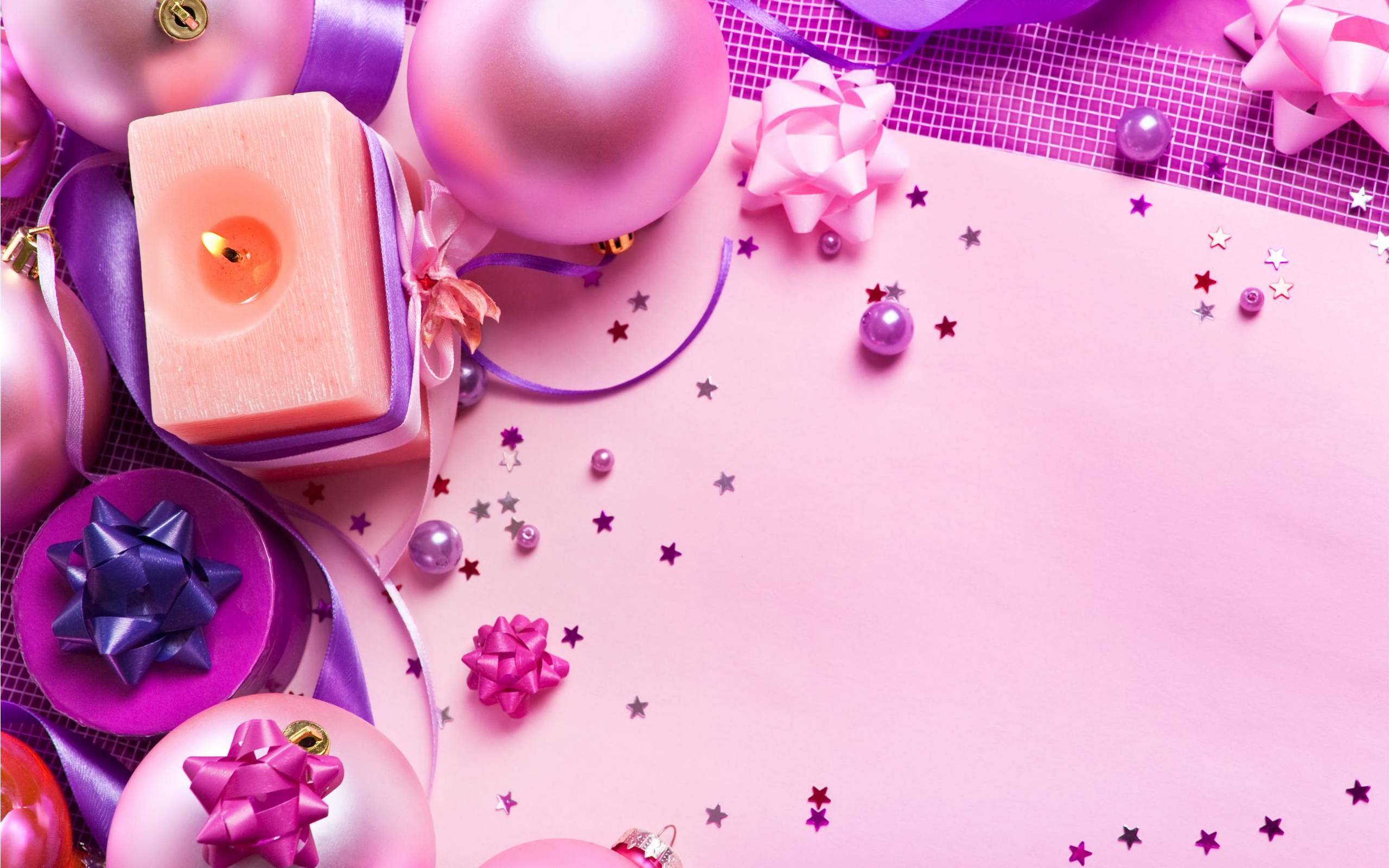 Pink Christmas Wallpapers Top Free Pink Christmas Backgrounds Wallpaperaccess