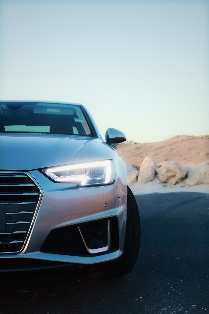 853x1280 Free Audi A4 & Audi Image