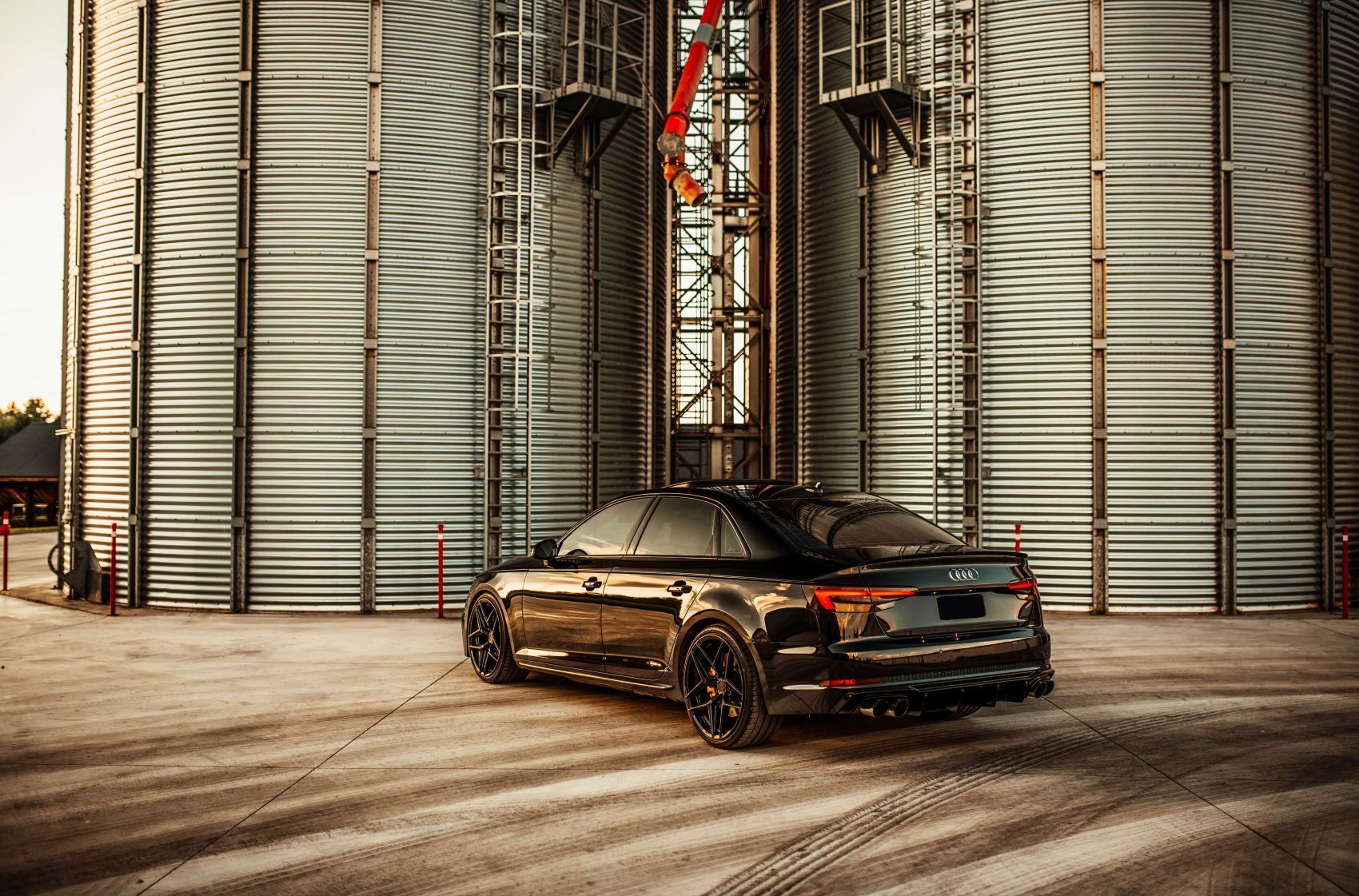 1700x1121 Audi A4 / S4 / RS4