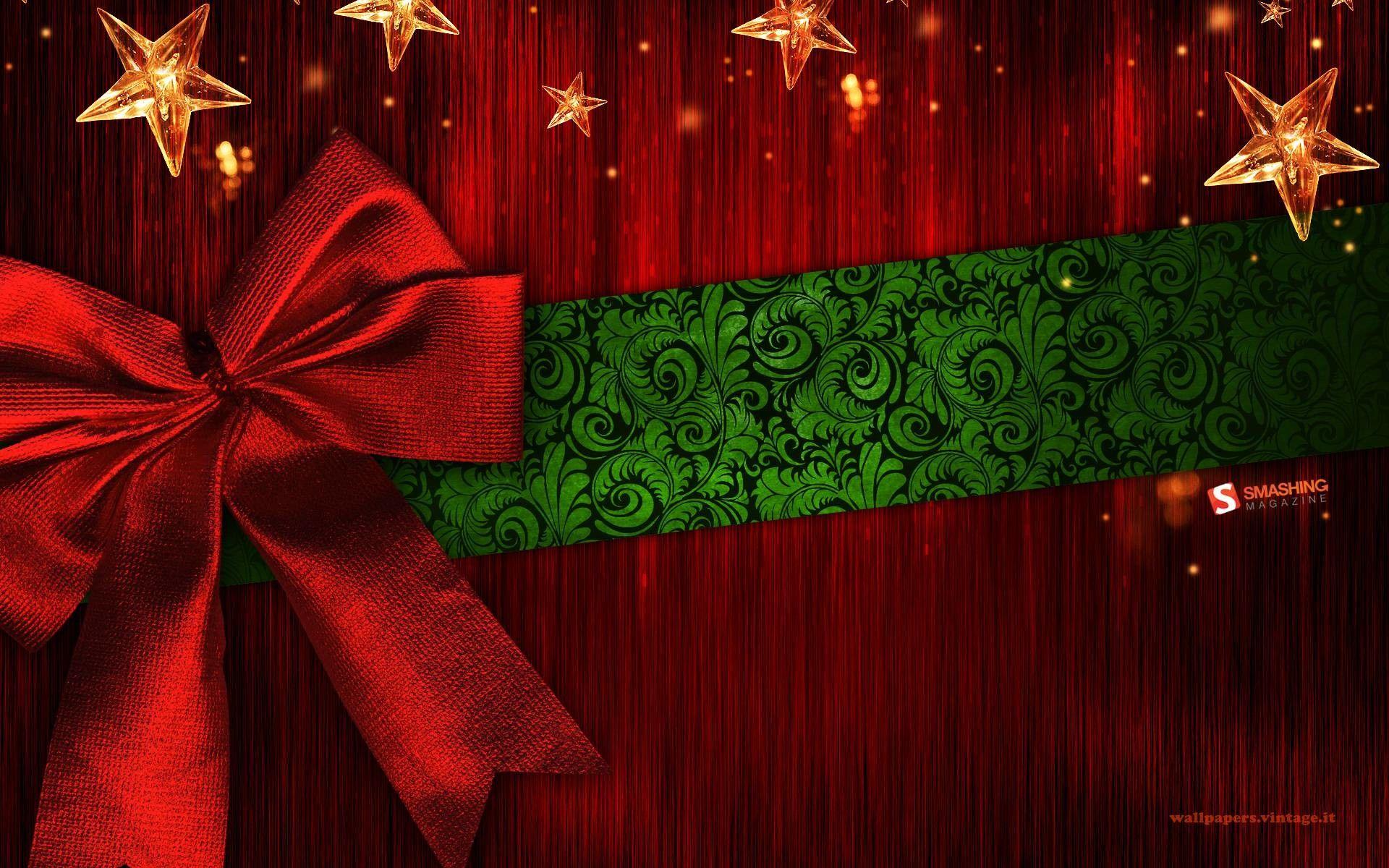 red and green christmas wallpaper