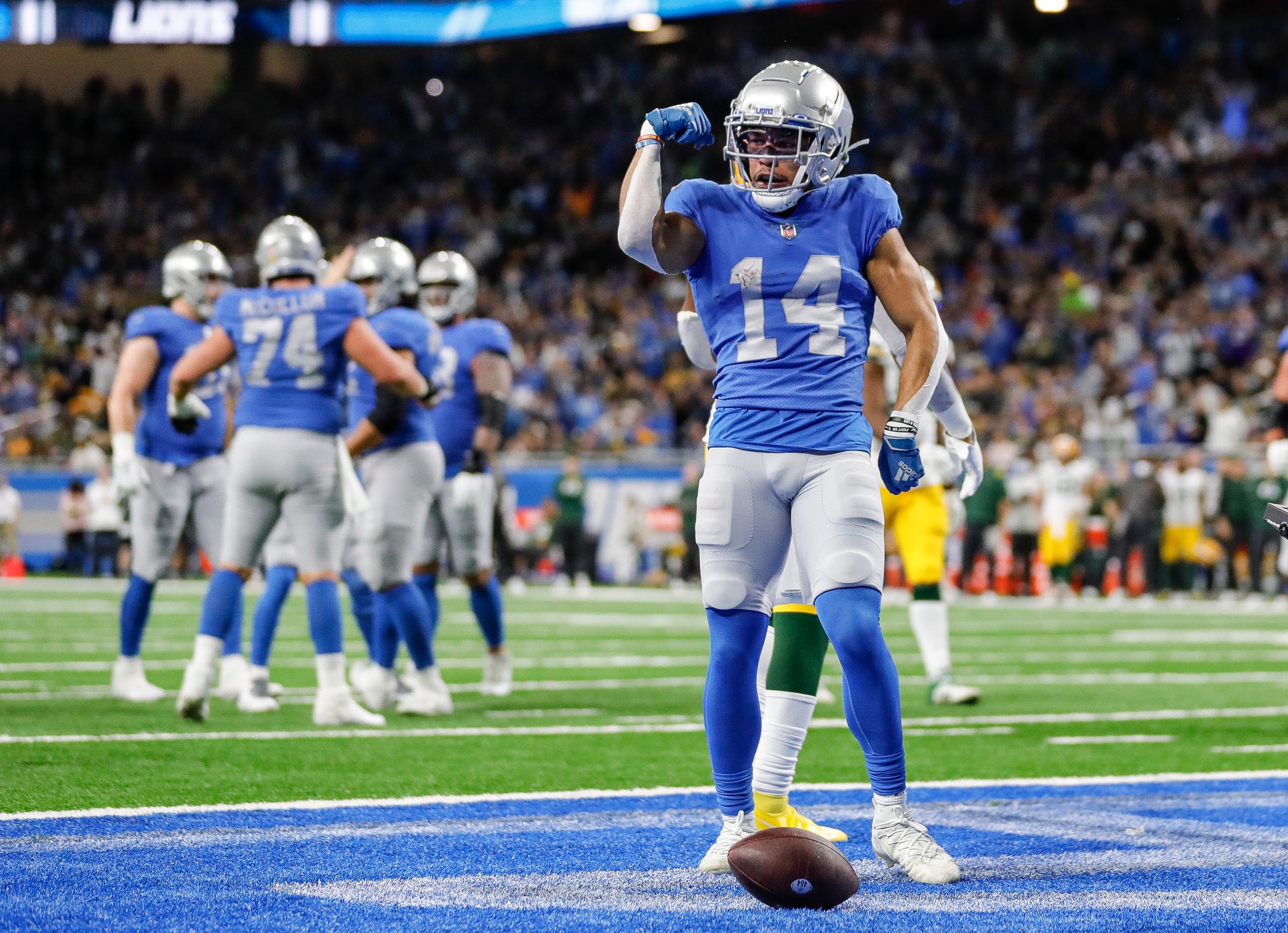 2400x1738 Detroit Lions WR Amon Ra St. Brown