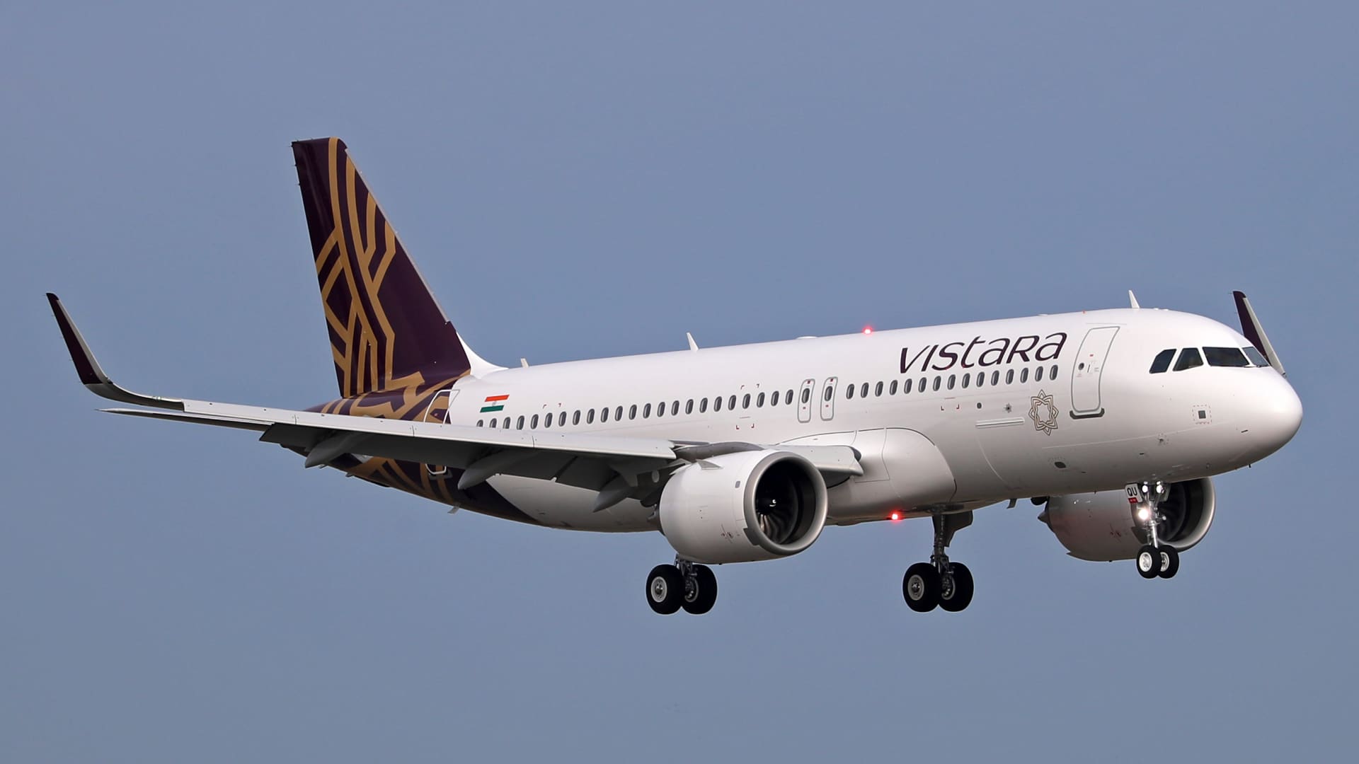 1920x1080 Vistara cuts flights as pilots' protest