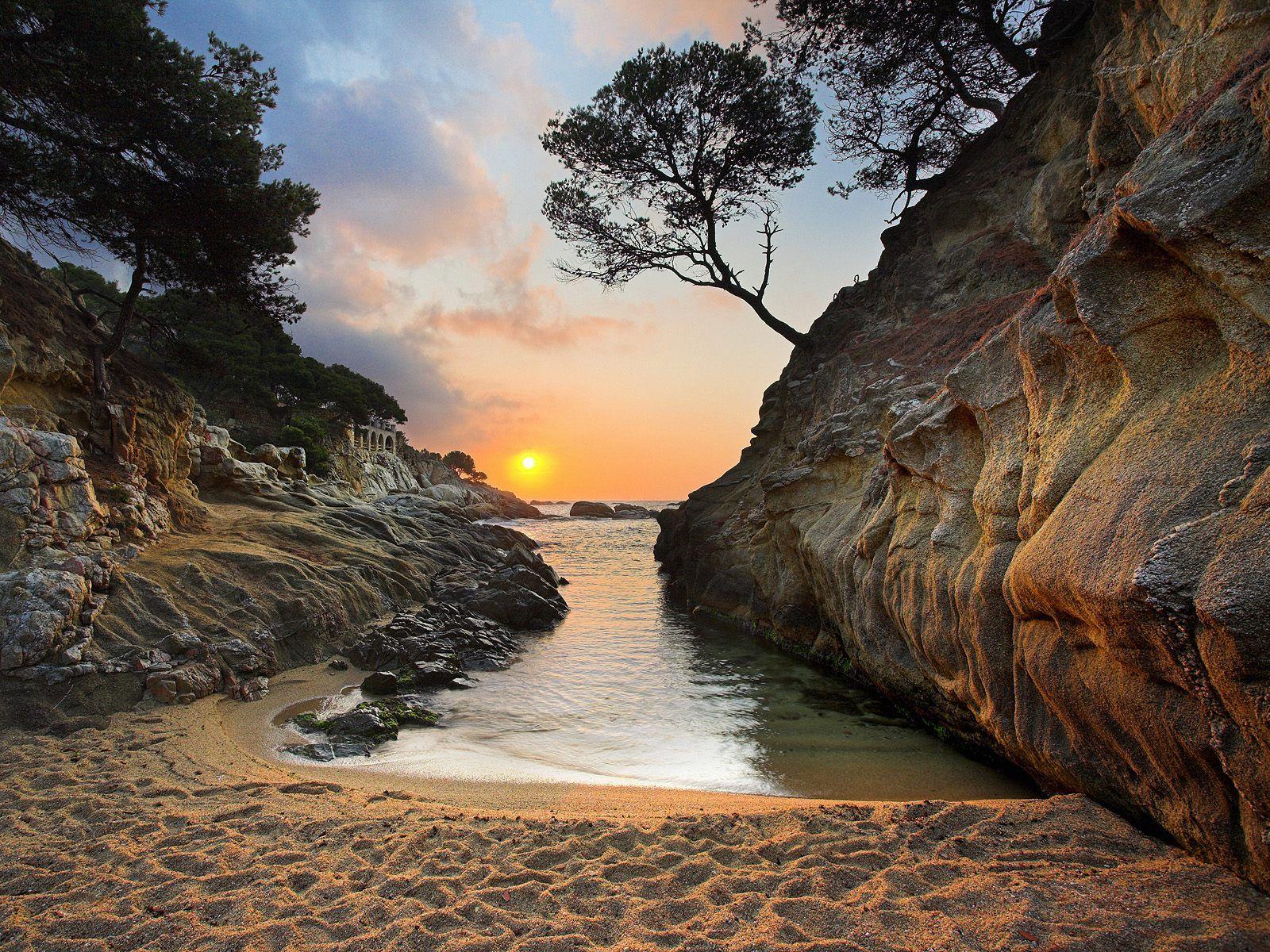 1600x1200 Download desktop wallpaper Costa Brava