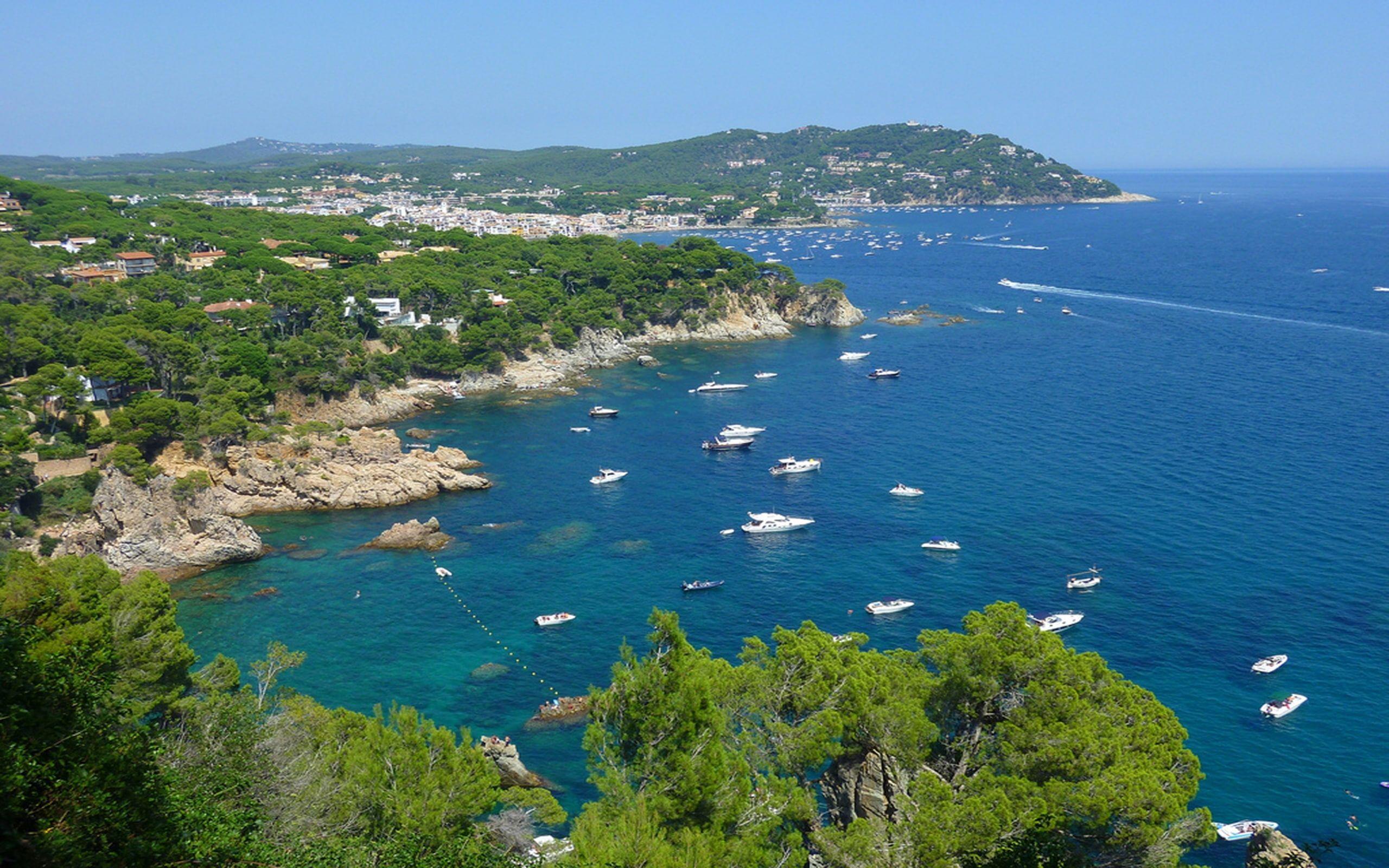2560x1600 HD wallpaper: Bay Aigua Blava In Costa Brava, Girona