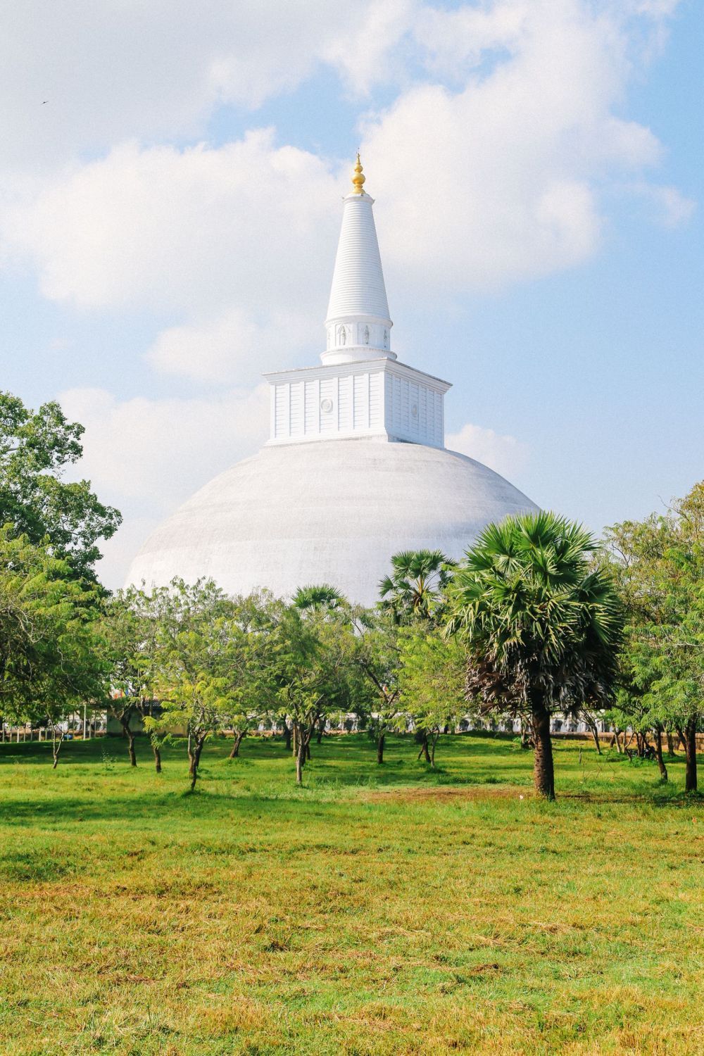 1000x1500 Ancient City Of Anuradhapura, Sri Lanka