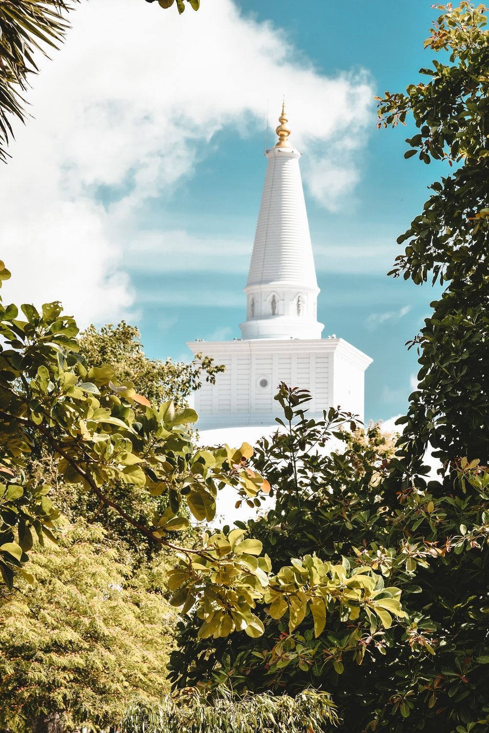 1000x1499 Anuradhapura Wallpaper