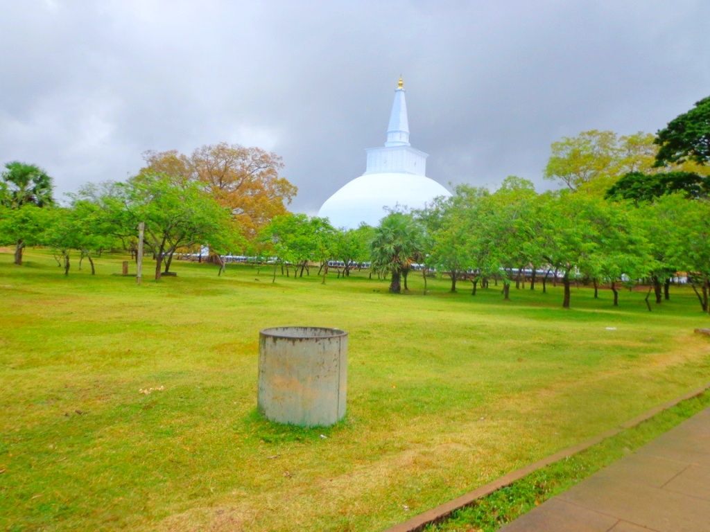 1024x768 sacred city of