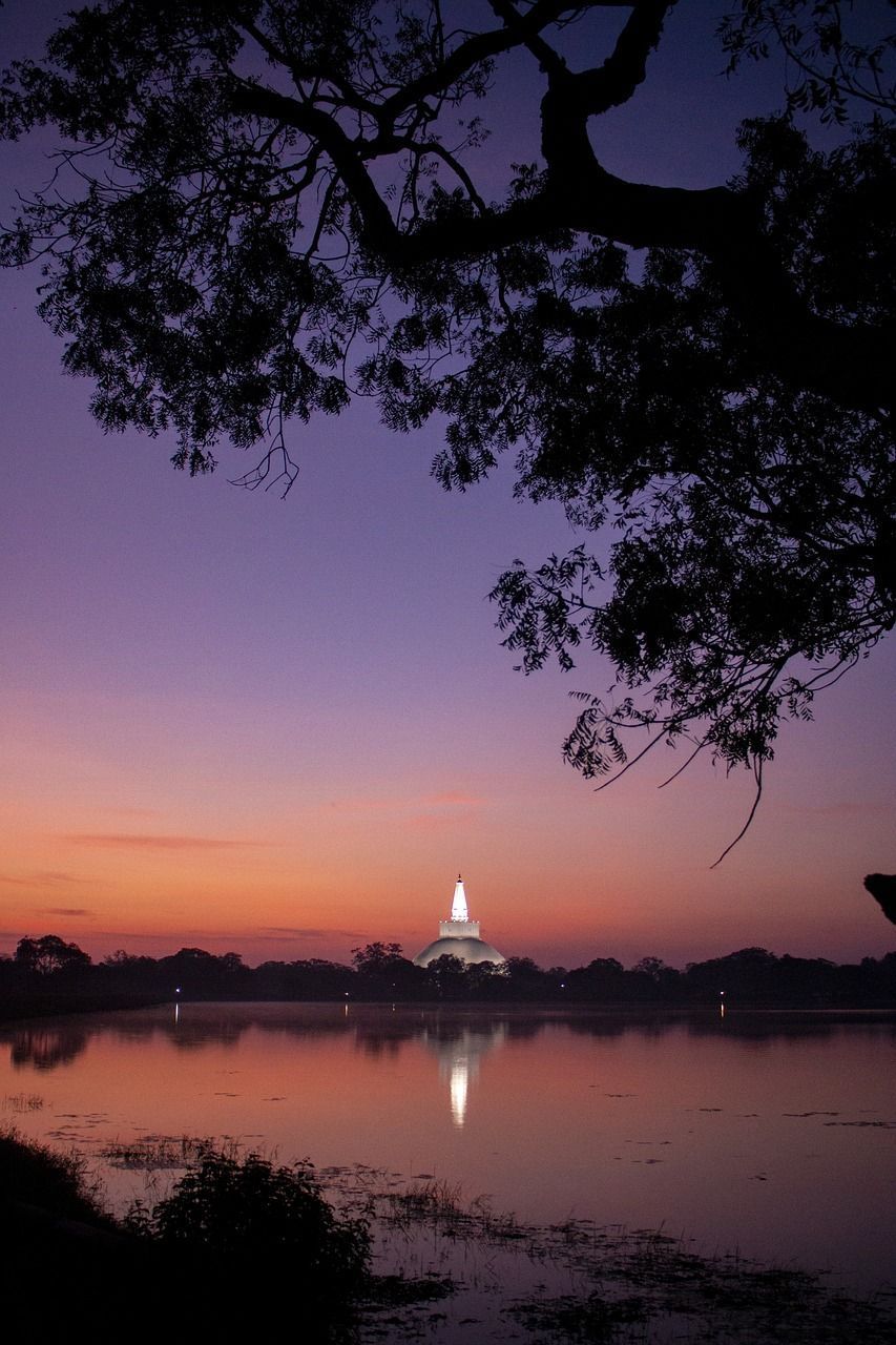 853x1280 Free Anuradhapura & Sri Lanka Image
