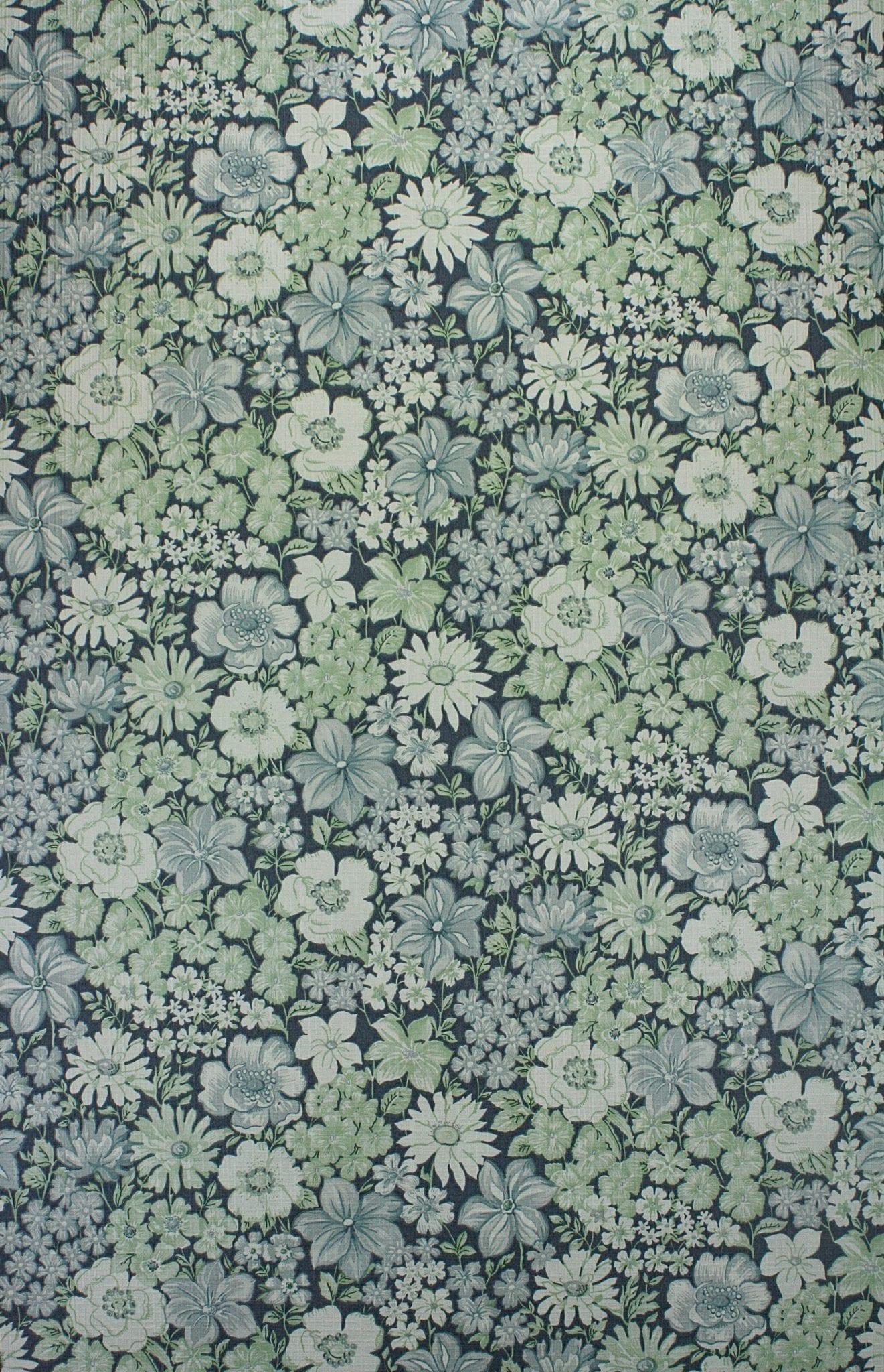 1321x2048 Vintage Blue Floral Wallpaper