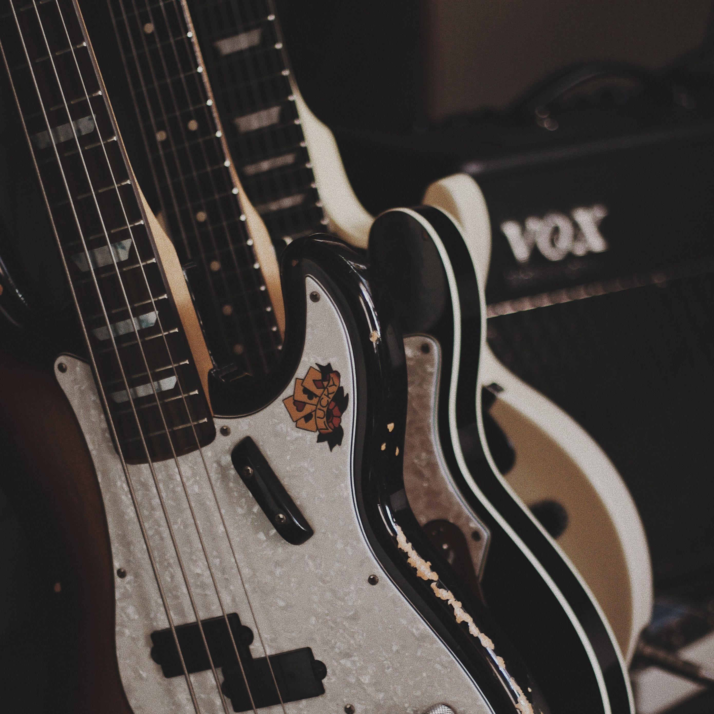 2780x2780 Download wallpaper 2780x2780 guitars, bass guitar, electric