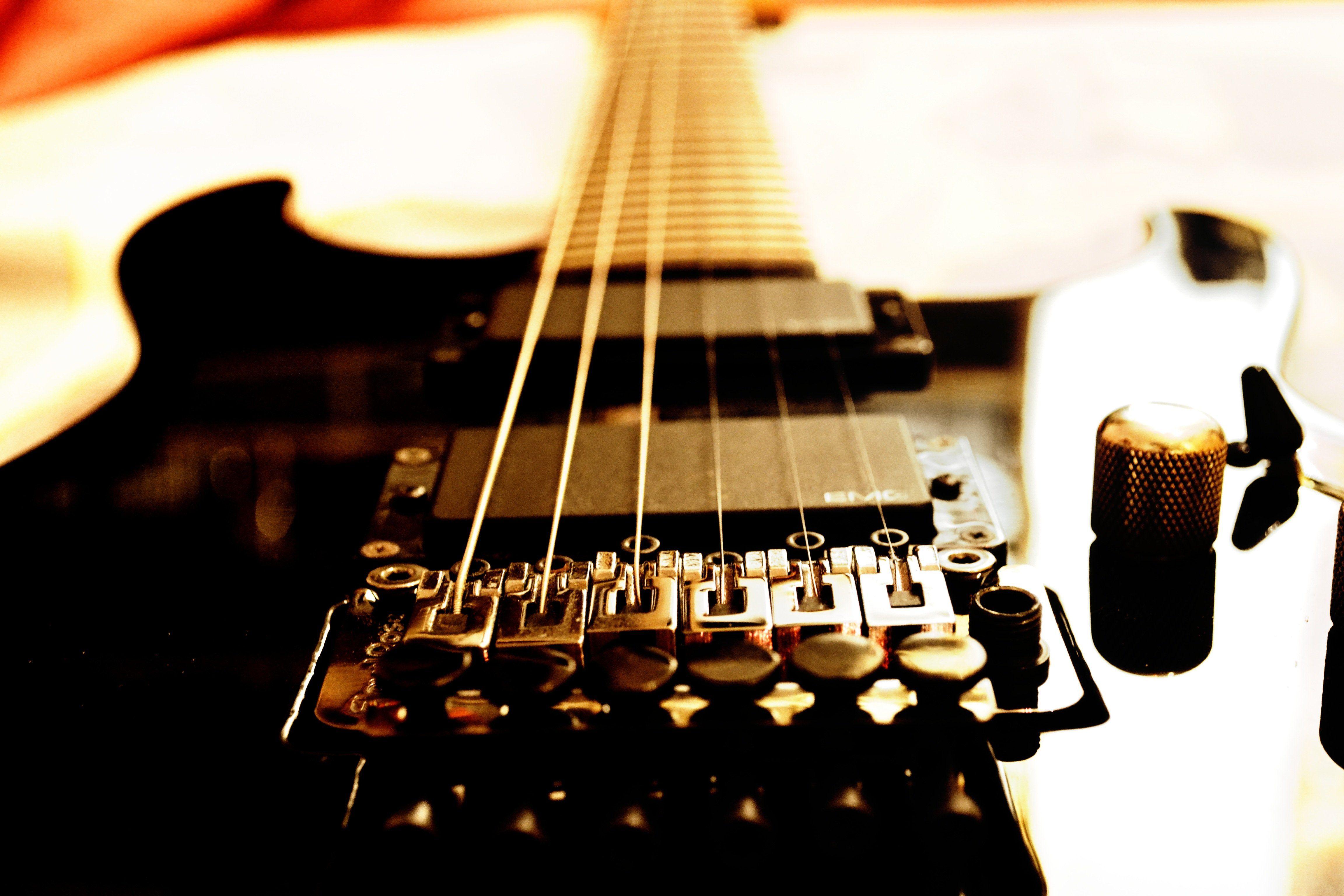4608x3072 Electric gibson fender Guitar reflection strings macro music