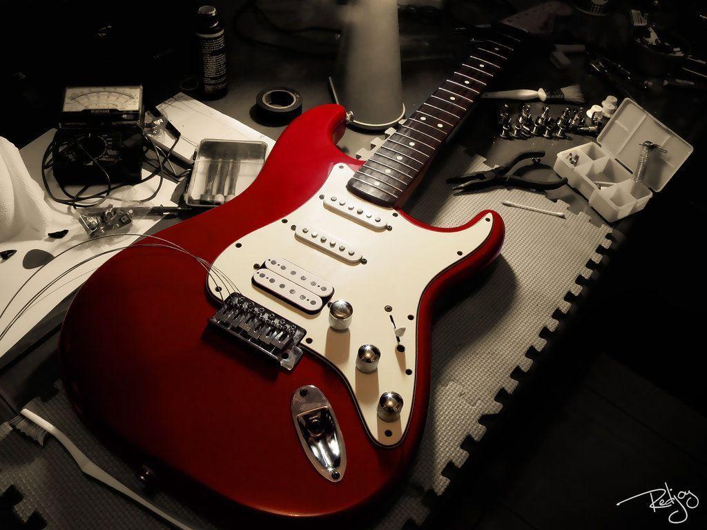 1024x768 Awesome Fender Strat Wallpaper in High Quality, Careen Gorey
