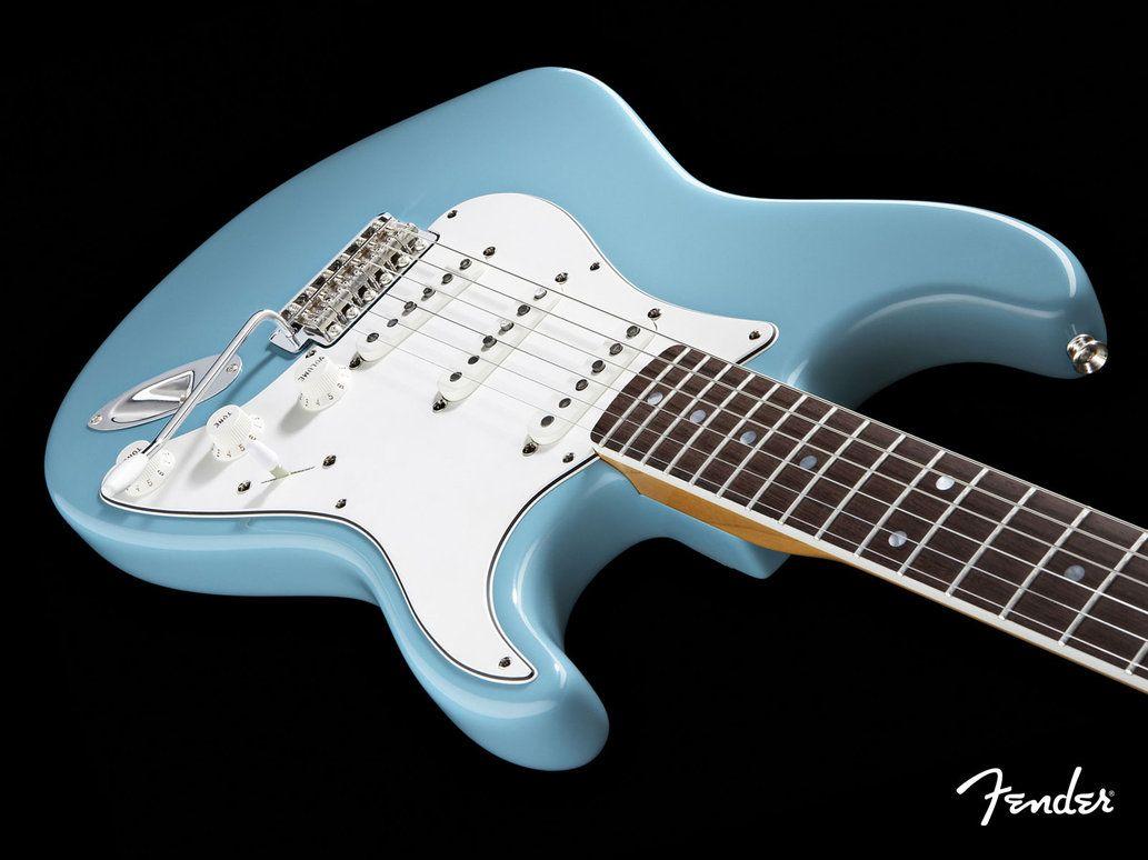 1033x774 Fender strat wallpaper