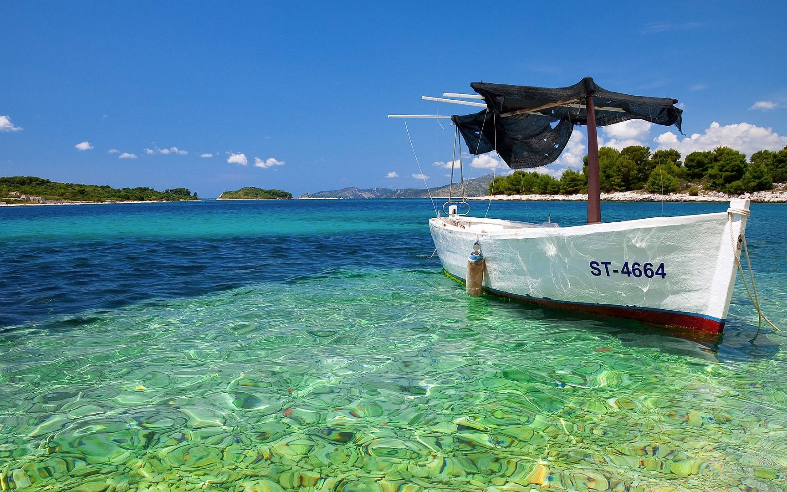 2560x1600 Sea Wallpaper