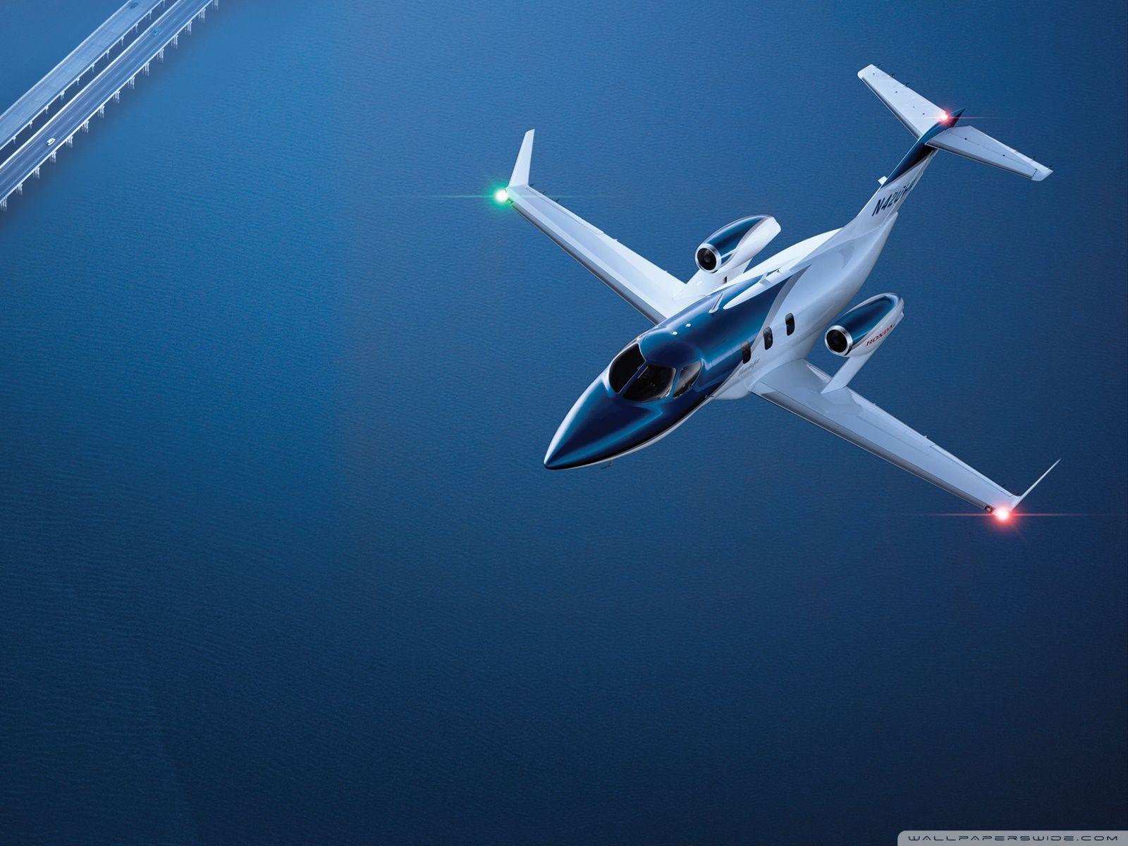 1600x1200 HondaJet In Flight ❤ 4K HD Desktop Wallpaper for 4K Ultra