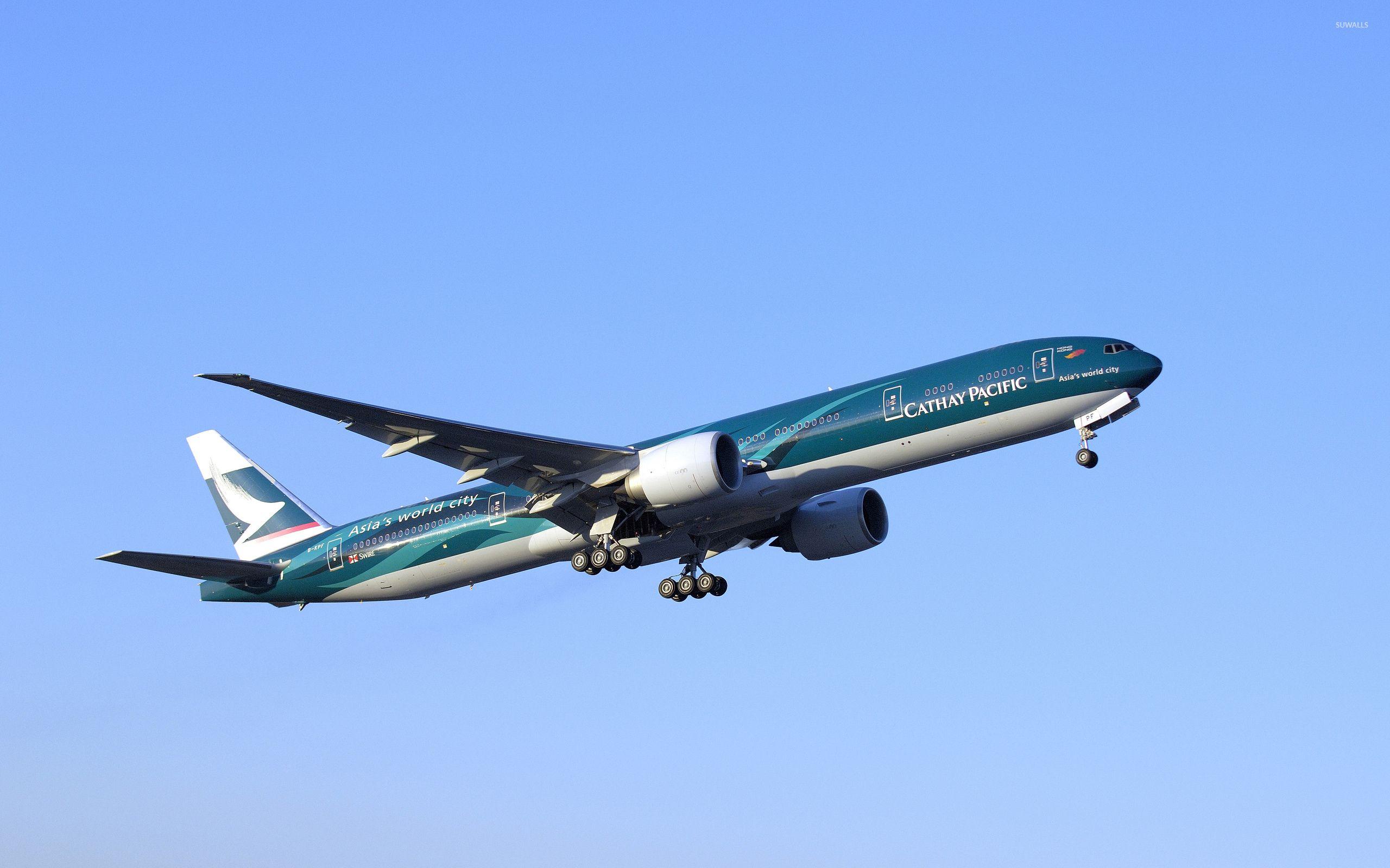 2560x1600 Cathay Pacific Boeing 777 in flight wallpaper wallpaper