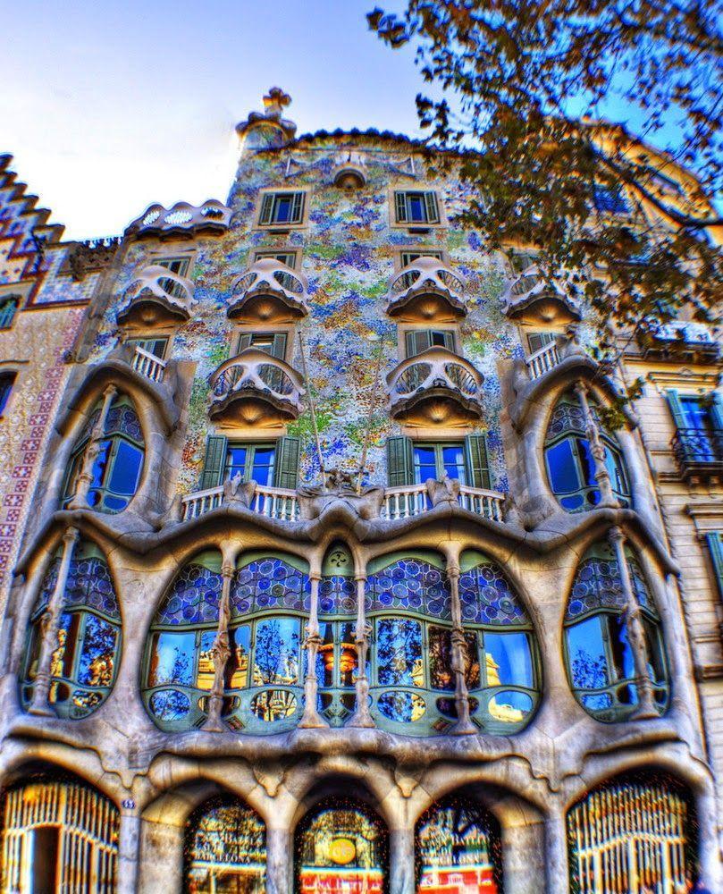 809x1000 ART FOR YOUR WALLPAPER: [ARCHITECTURE] Casa Batlló, Antoni