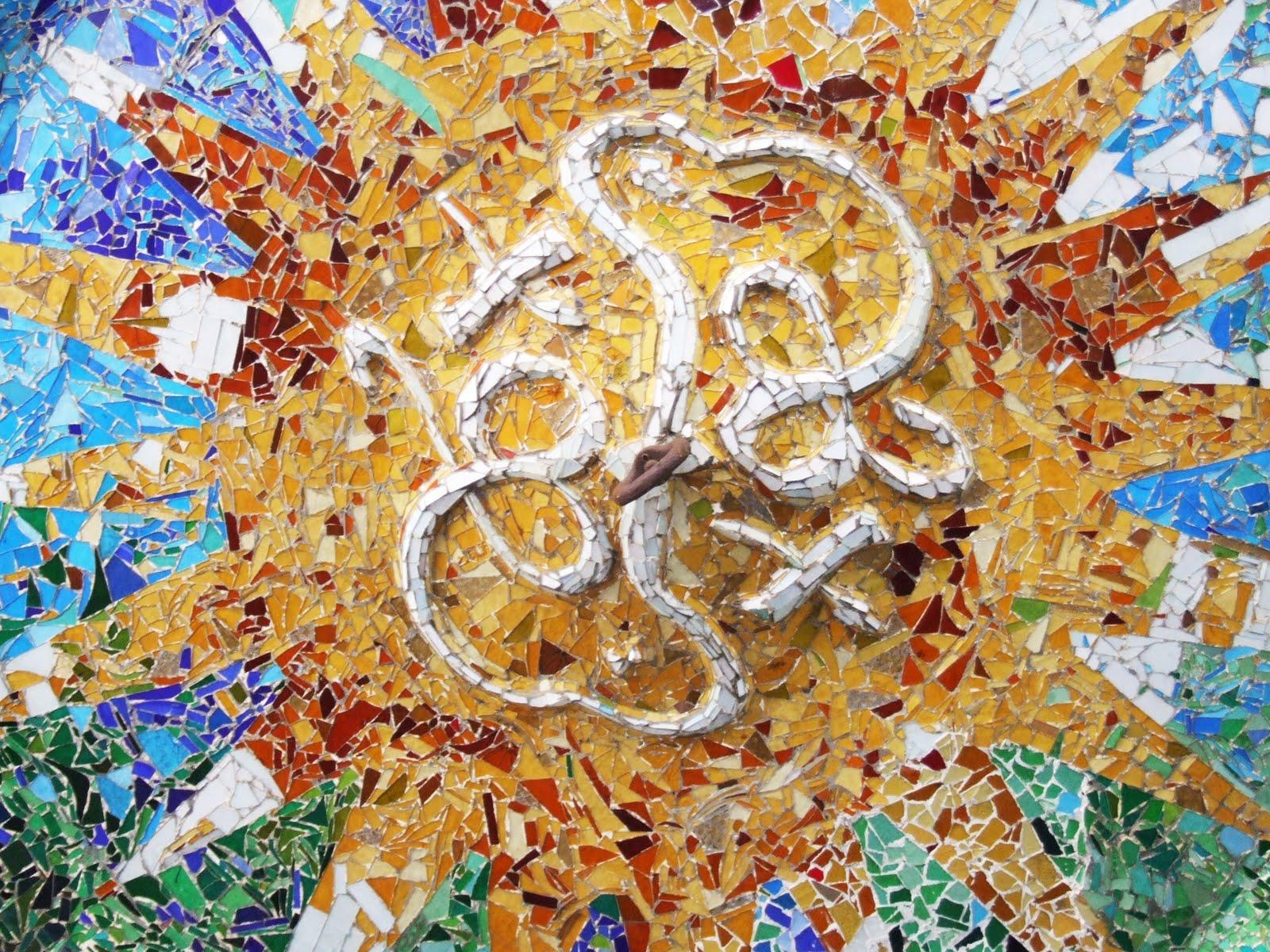 1600x1200 Gaudi Wallpaper
