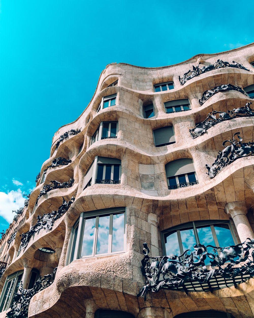 1000x1250 Antoni Gaudí Picture. Download Free Image