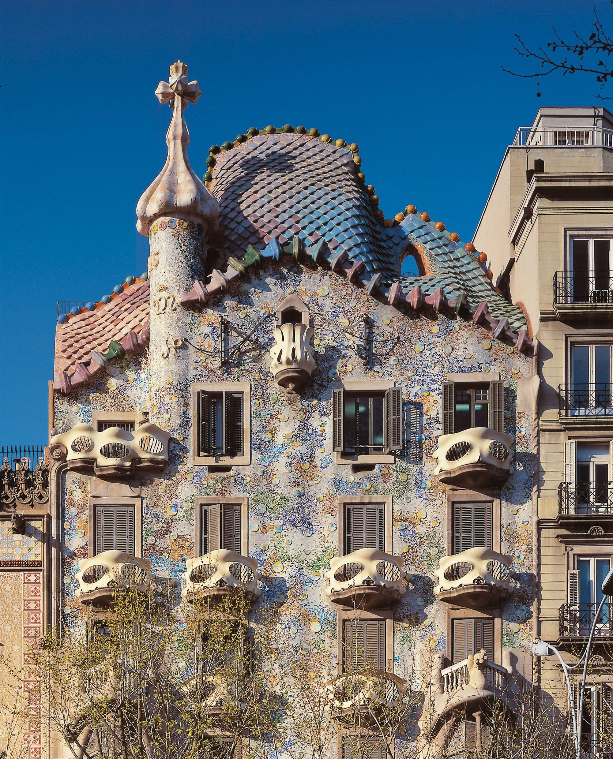 Gaudi Wallpapers - Top Free Gaudi Backgrounds - WallpaperAccess