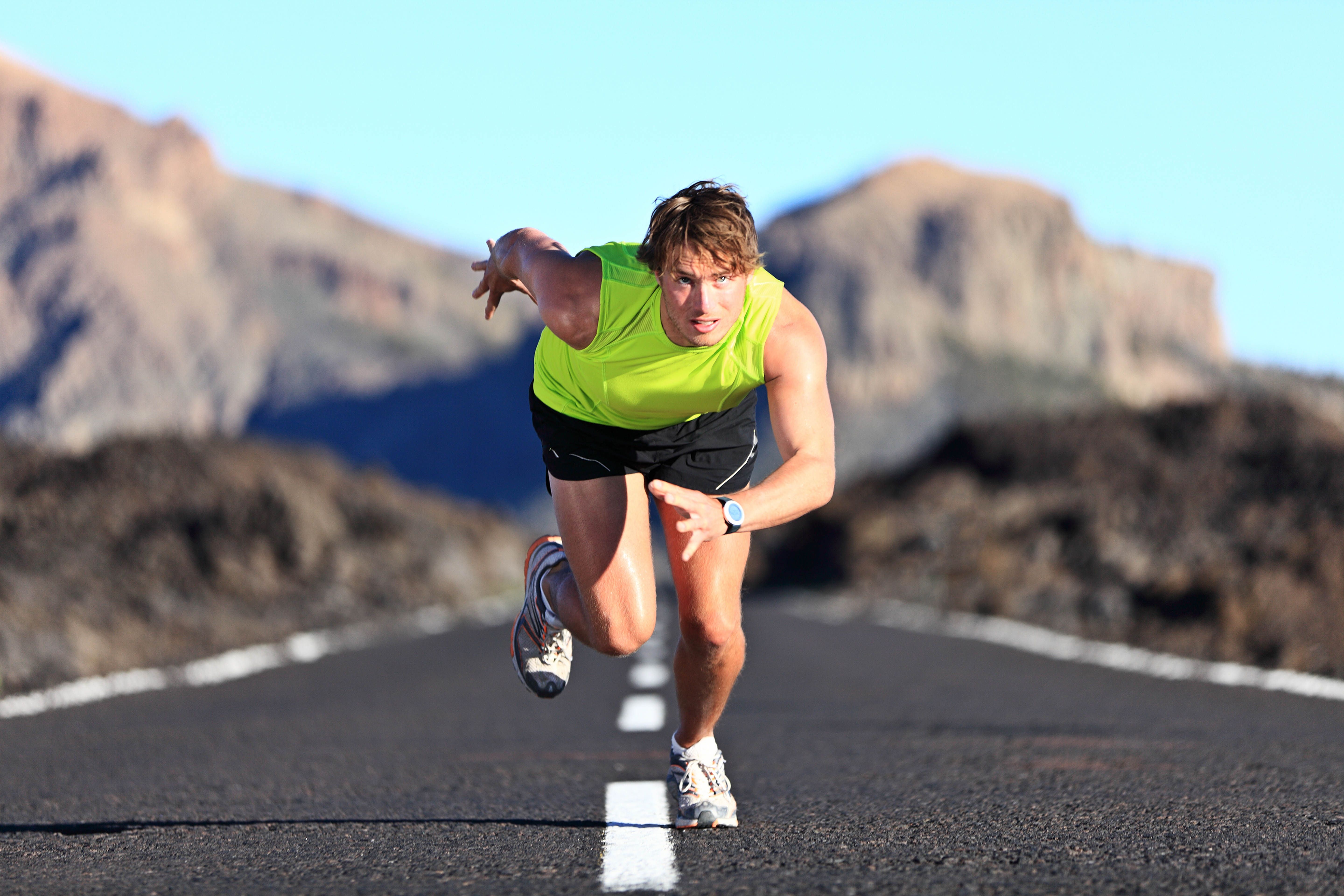 5760x3840 Wallpaper Man in Green Shirt Running